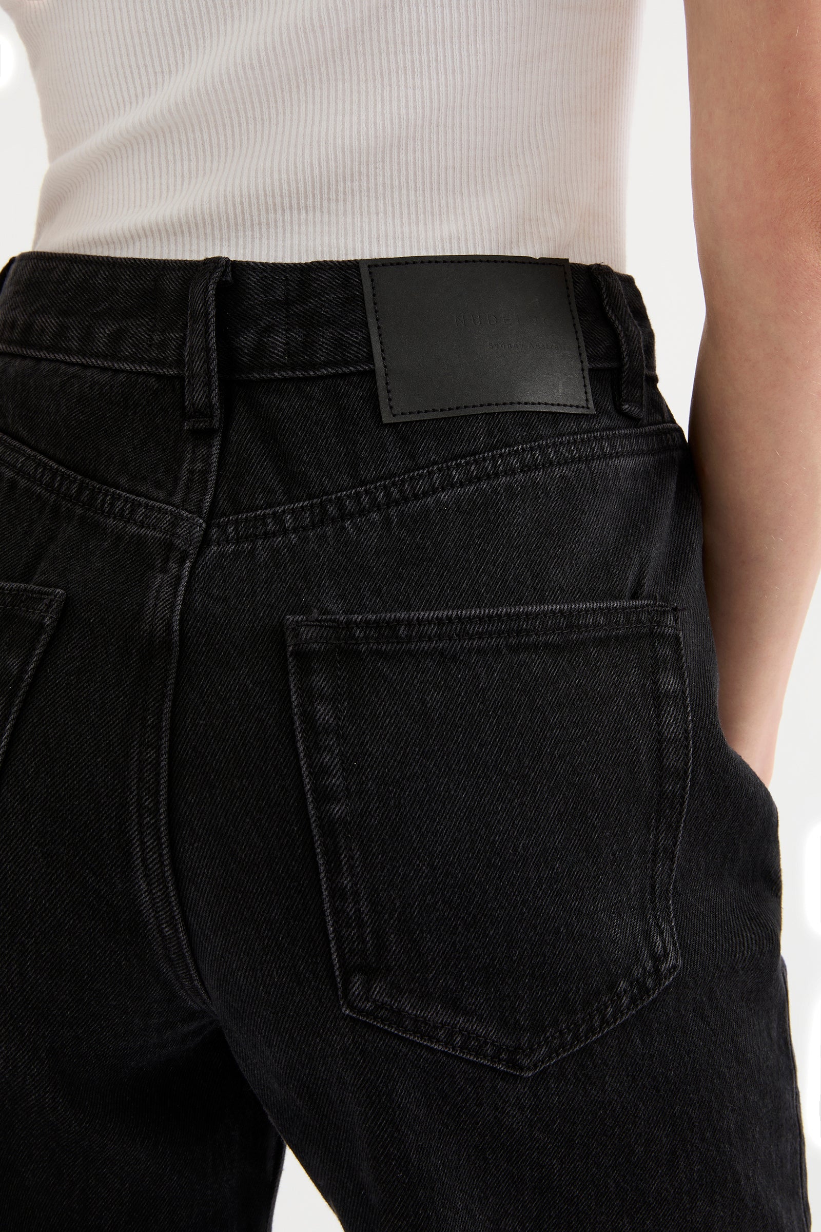 Organic Relaxed Leg Jean Vintage Black 