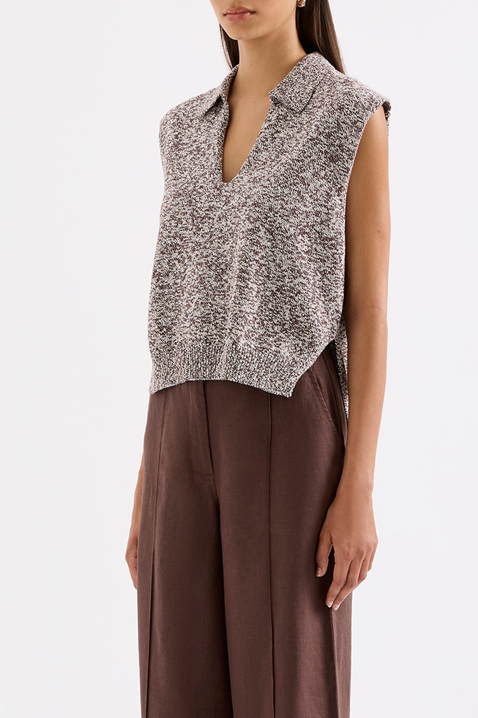 Mio Knit Vest Chocolate Marle 