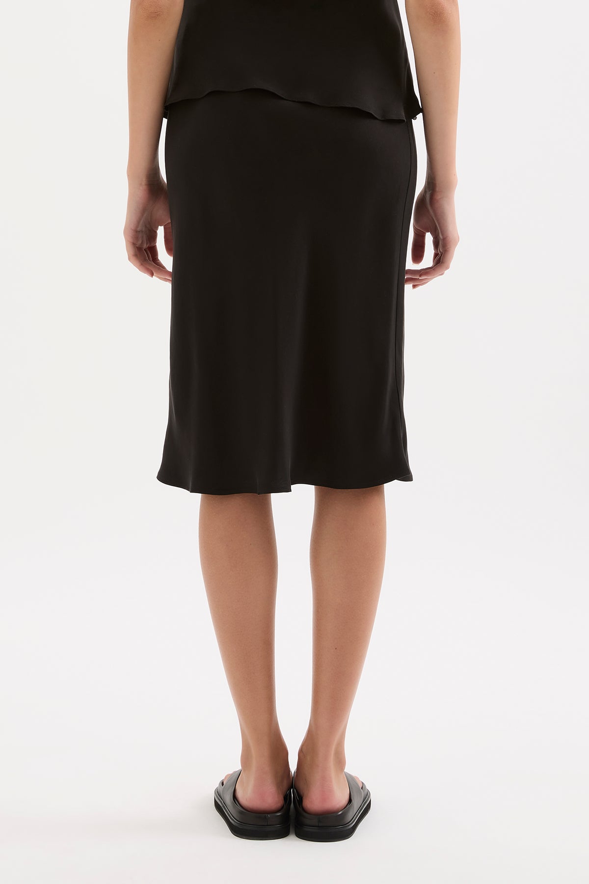 Raye Cupro Skirt Black 
