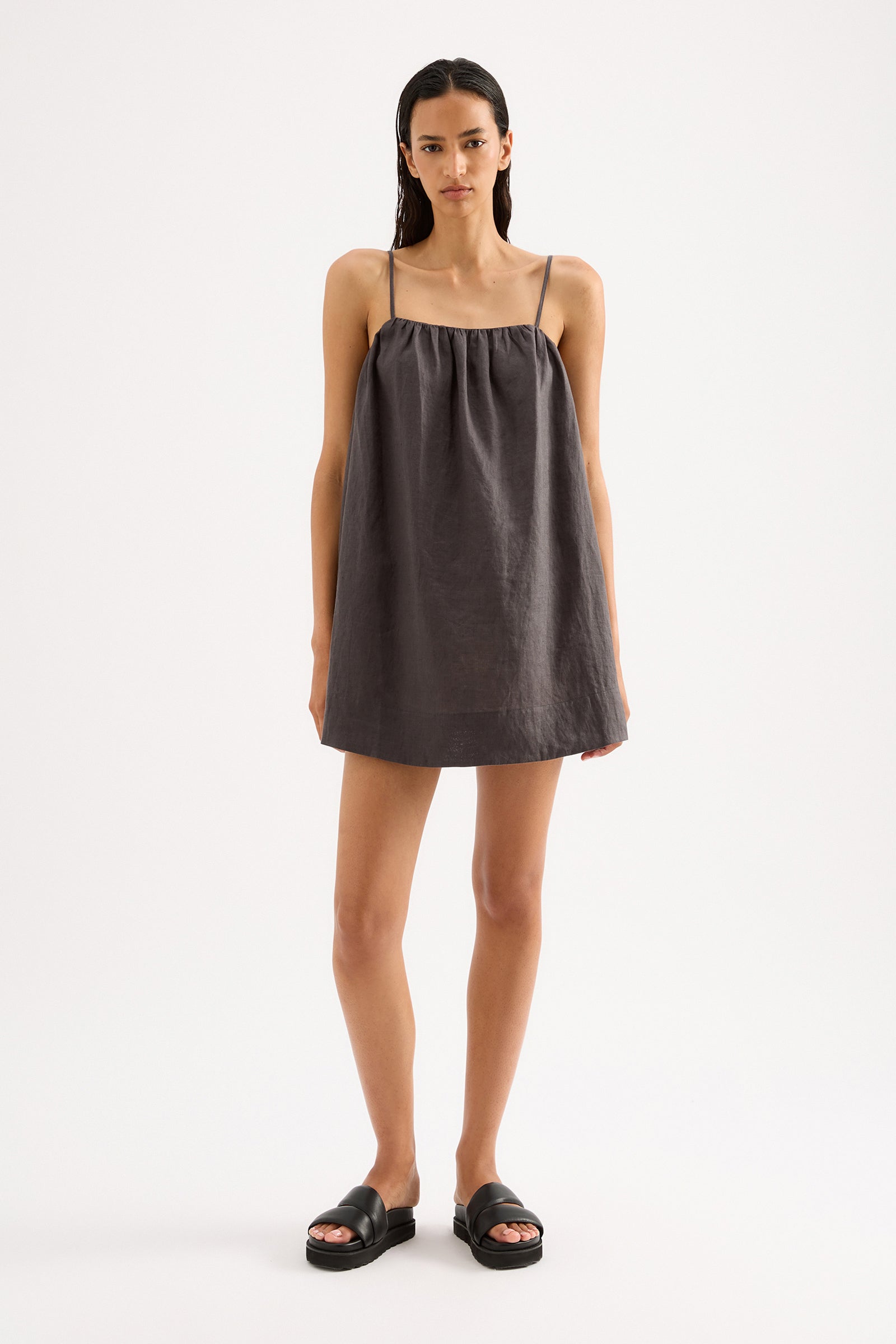 Lounge Linen Dress Coal 