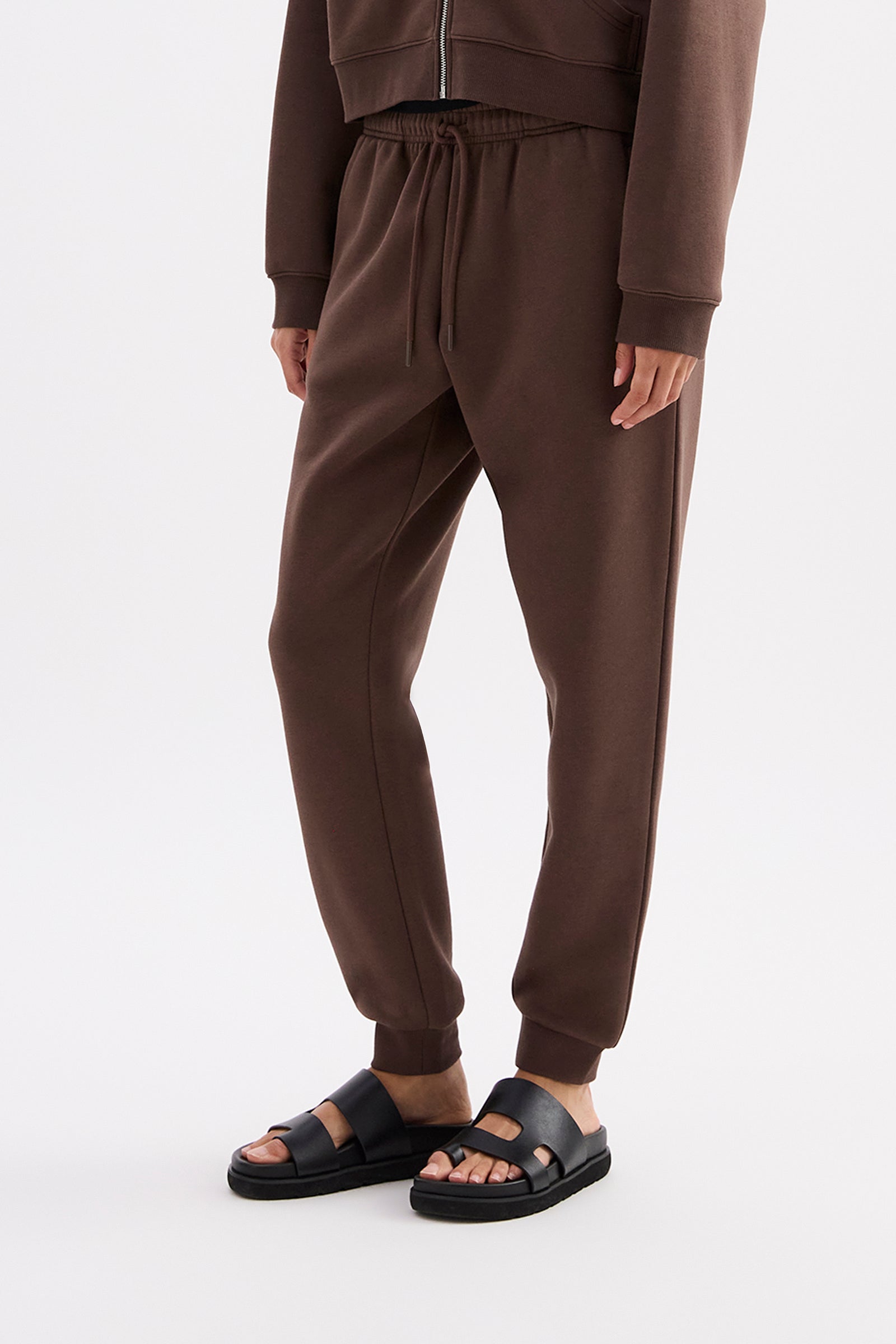 Carter Classic Track Pant Chocolate 