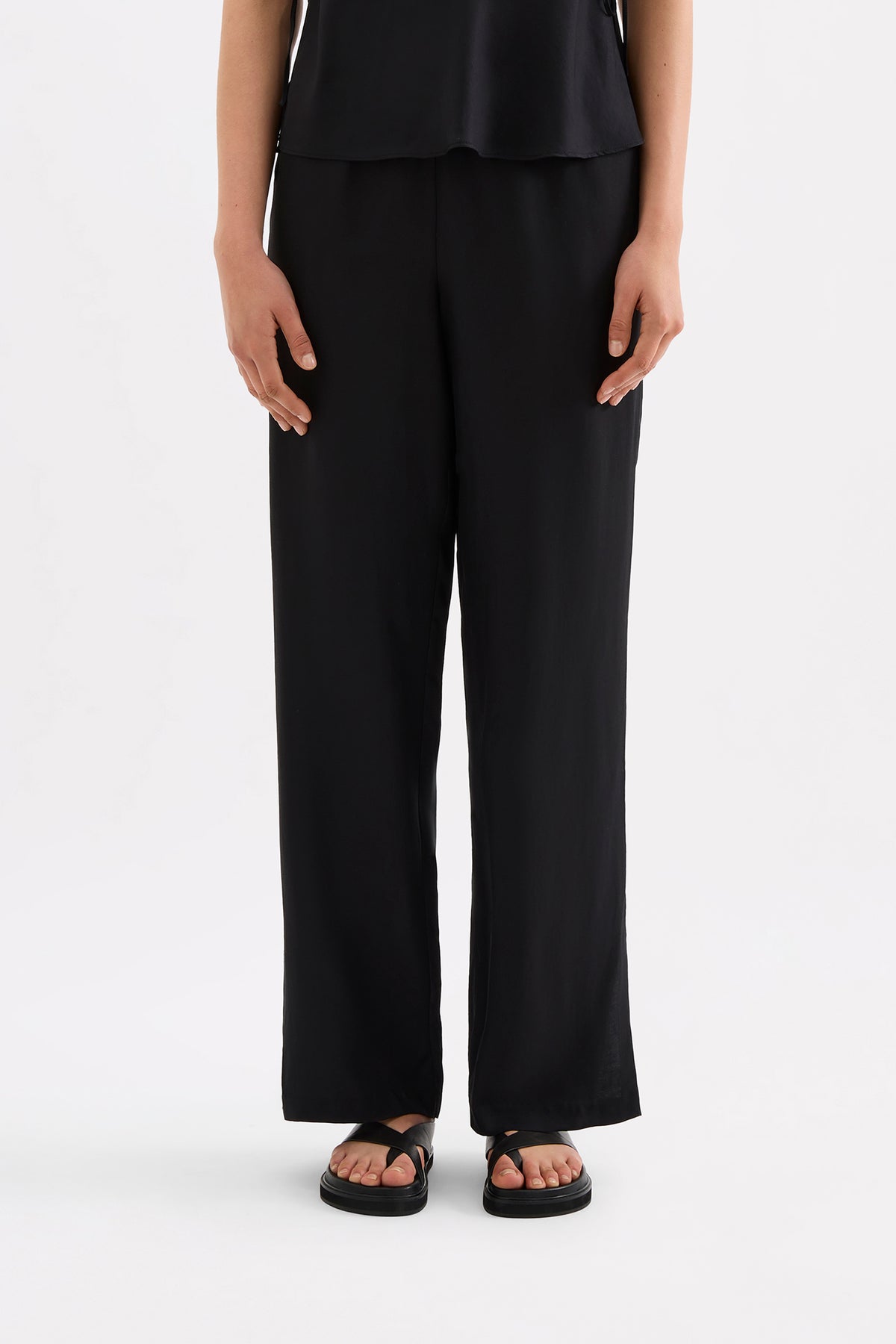 Jaslynn Tencel Pant Black 