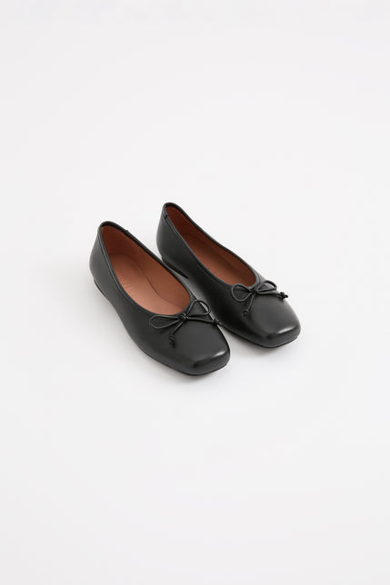 Lucien Ballet Flat Black 