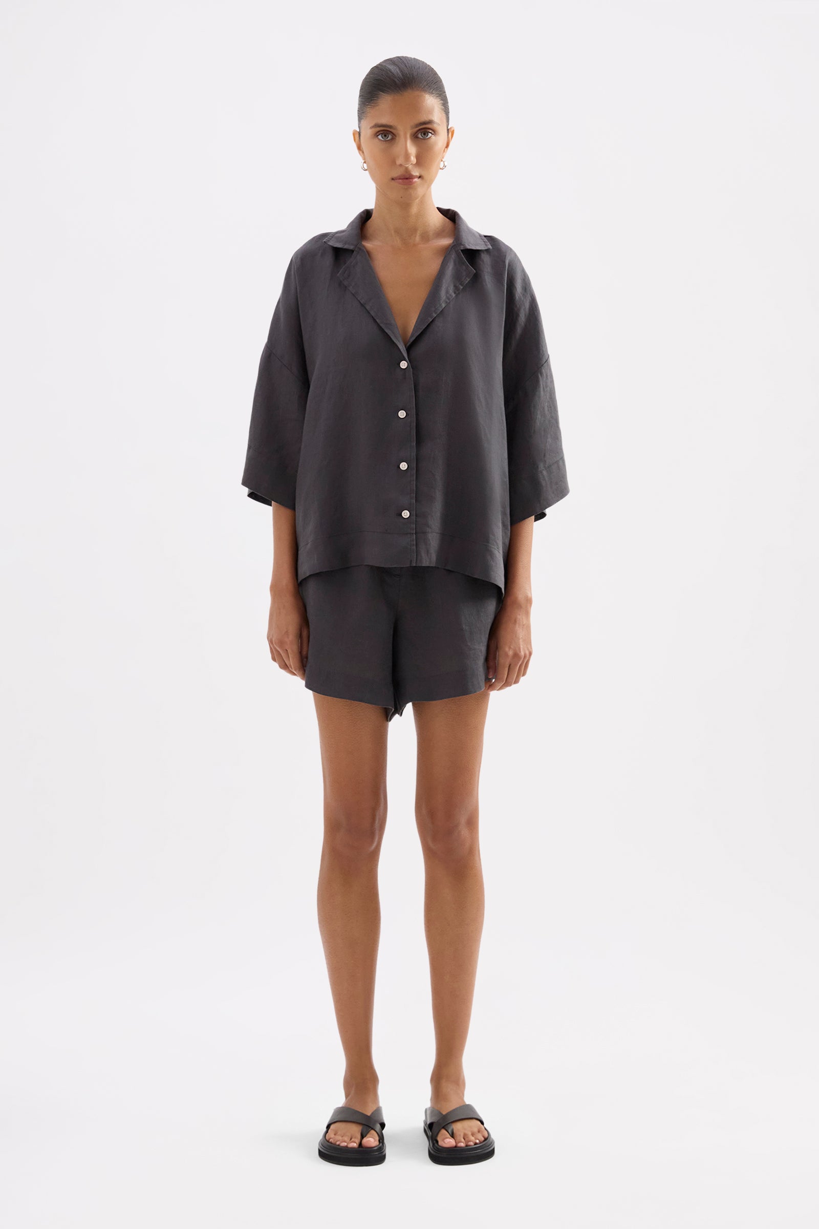 Lounge Linen Shirt Coal 