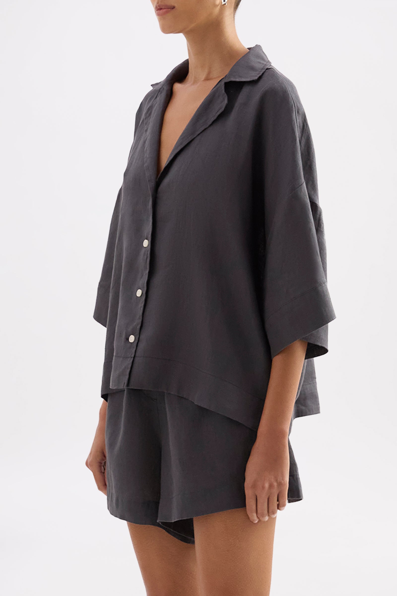 Lounge Linen Shirt Coal 
