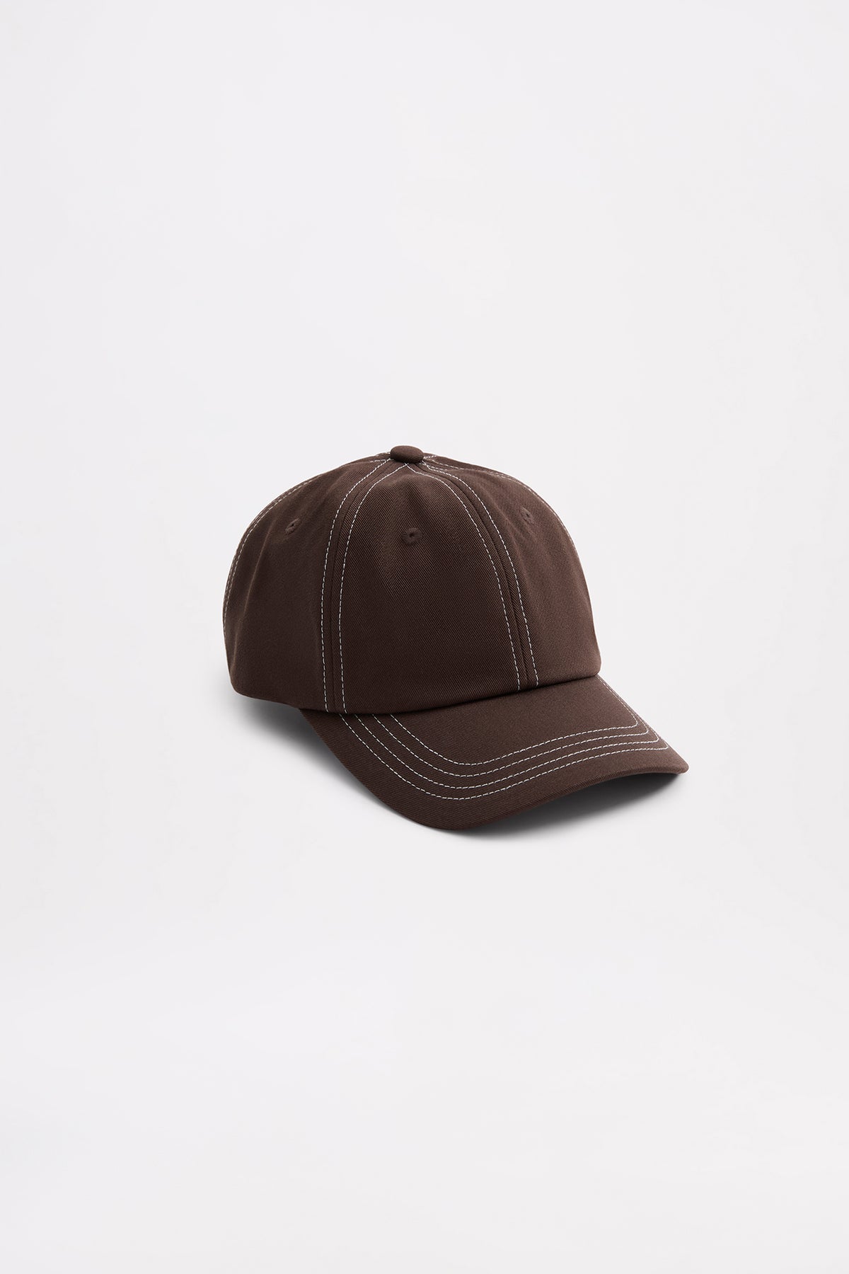 Nude Contrast Cap Chocolate 
