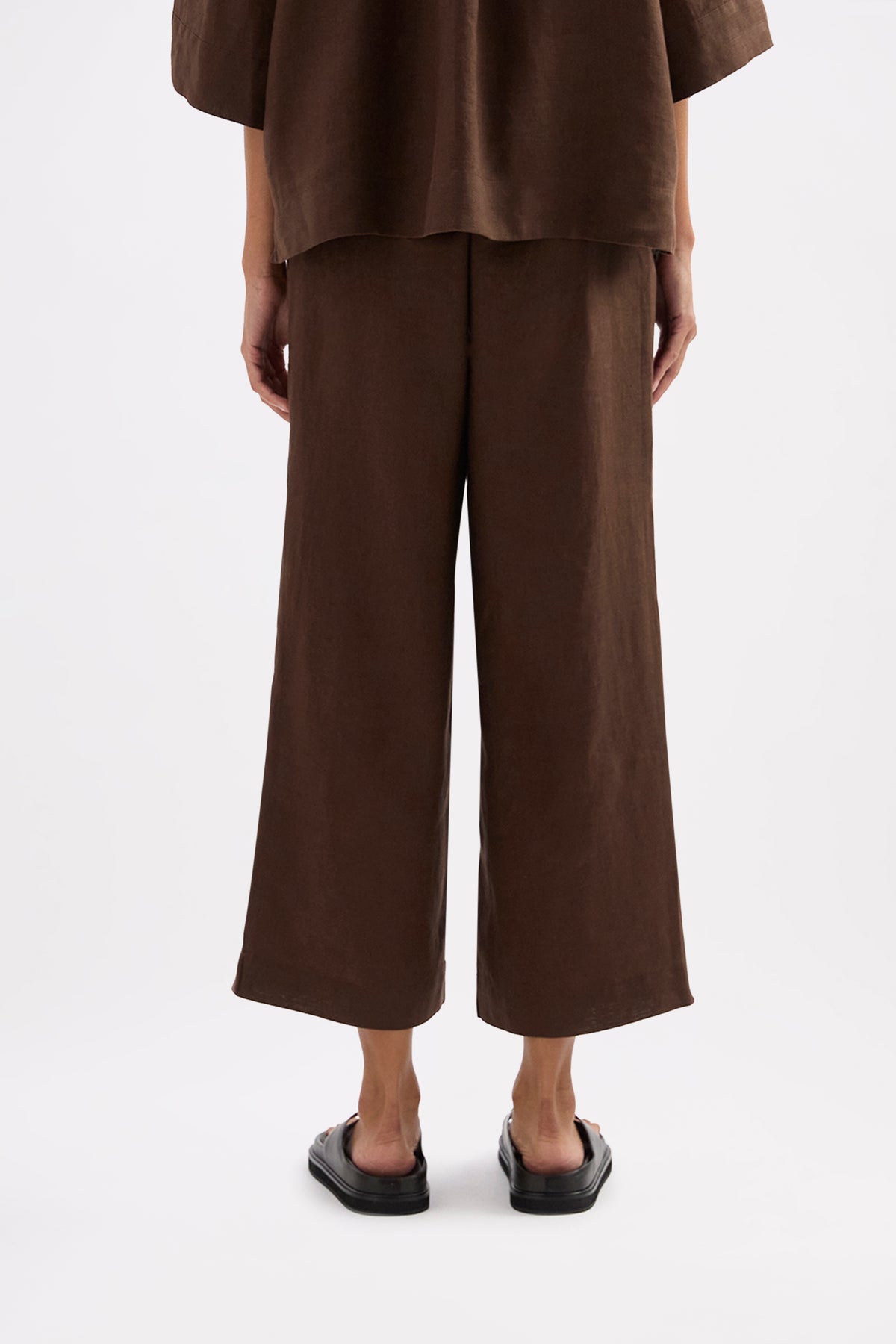 Lounge Linen Shirt & Crop Pant Set 
