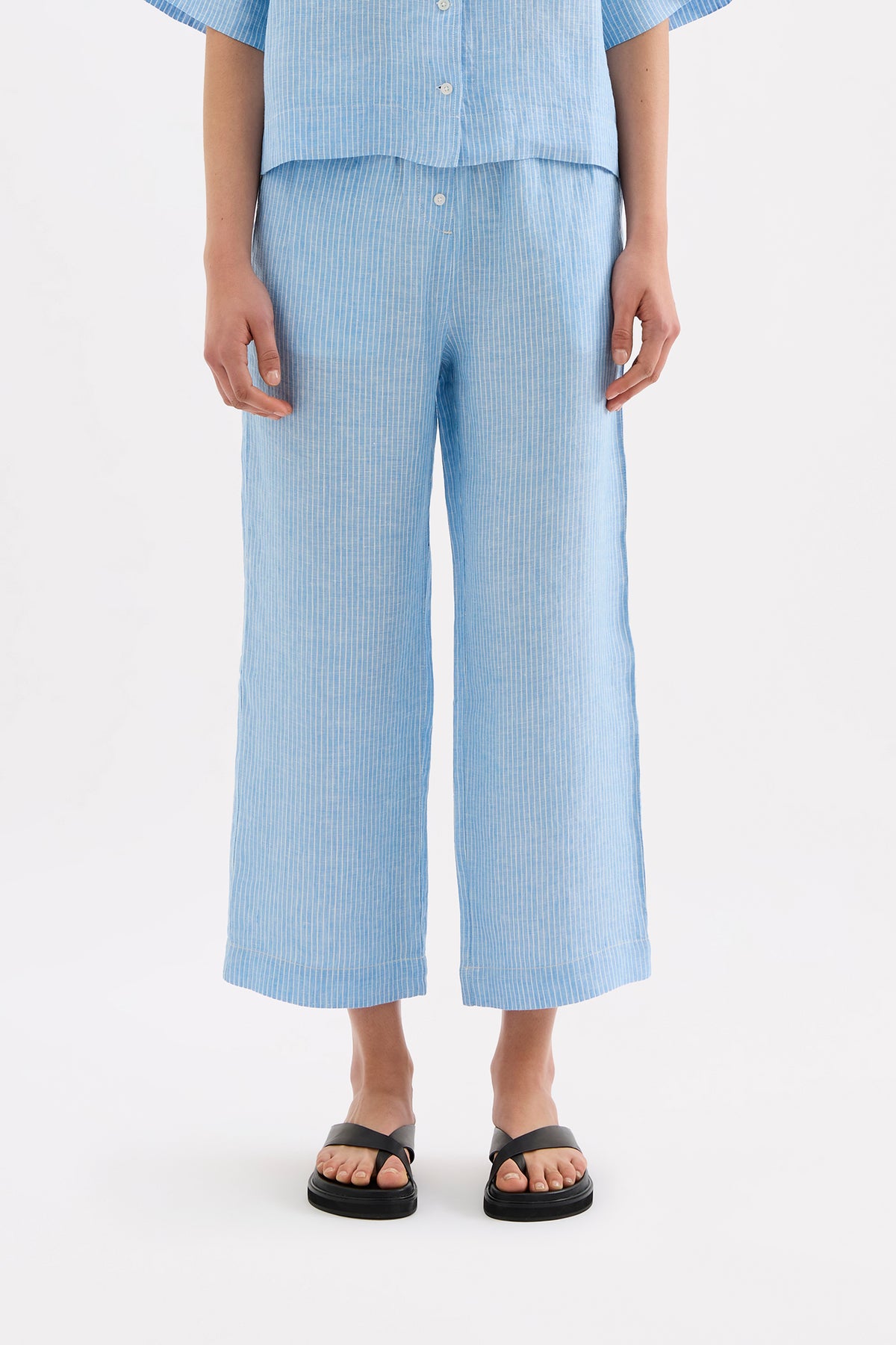 Lounge Linen Shirt & Crop Pant Set 