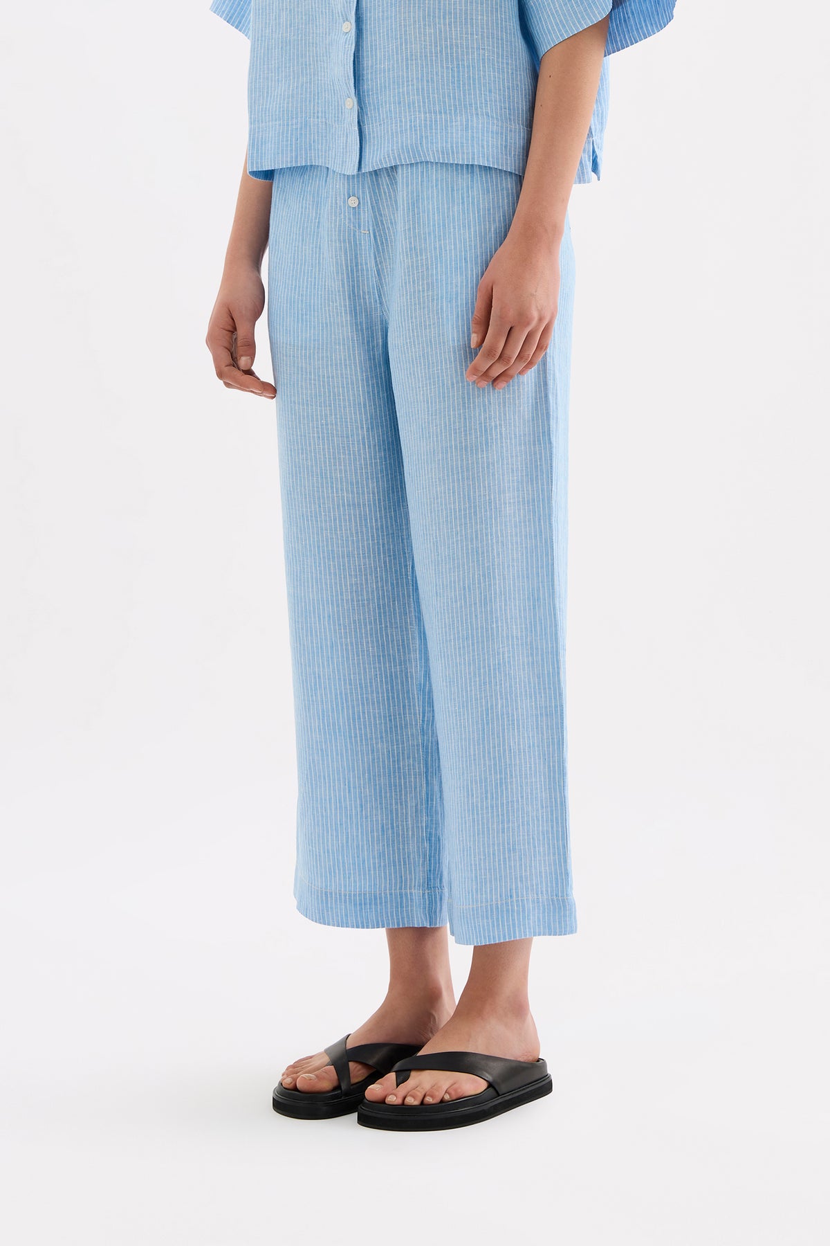 Lounge Linen Shirt & Crop Pant Set 