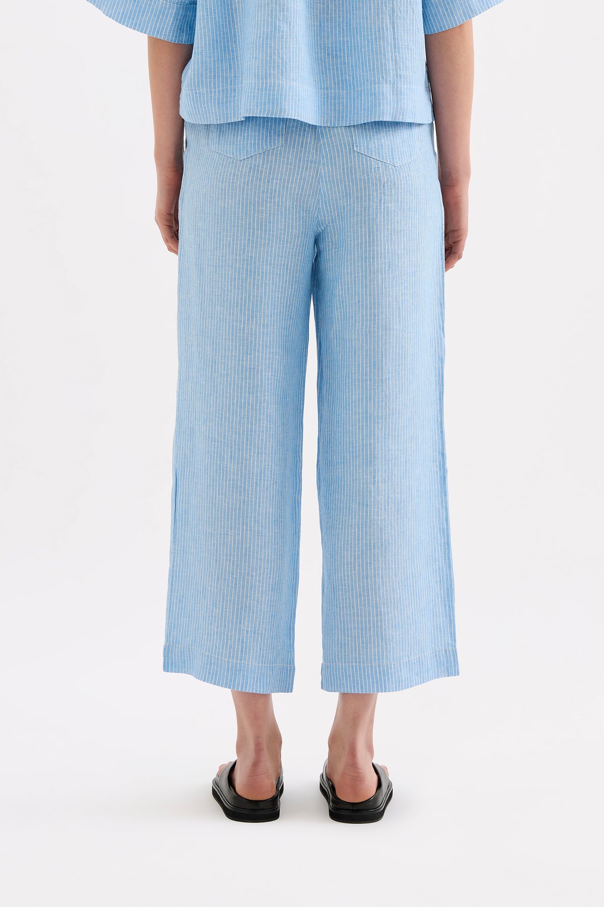 Lounge Linen Shirt & Crop Pant Set 