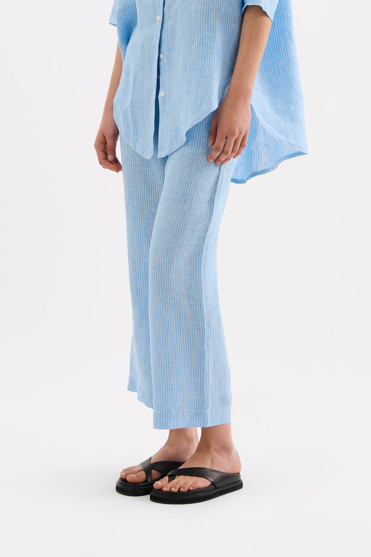 Lounge Stripe Linen Crop Pant Cove Stripe 