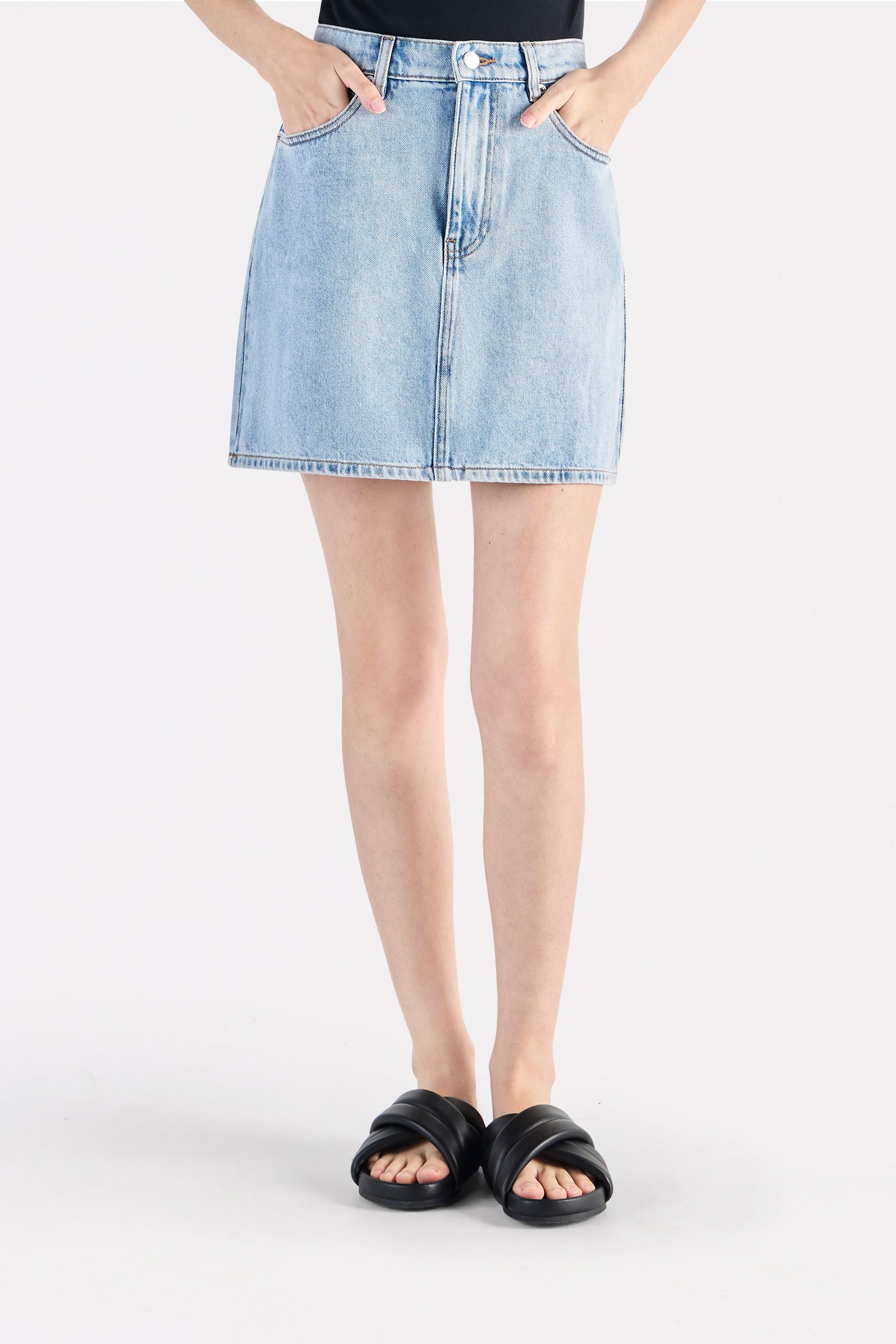 Sia Denim Mini Skirt 90s Blue 