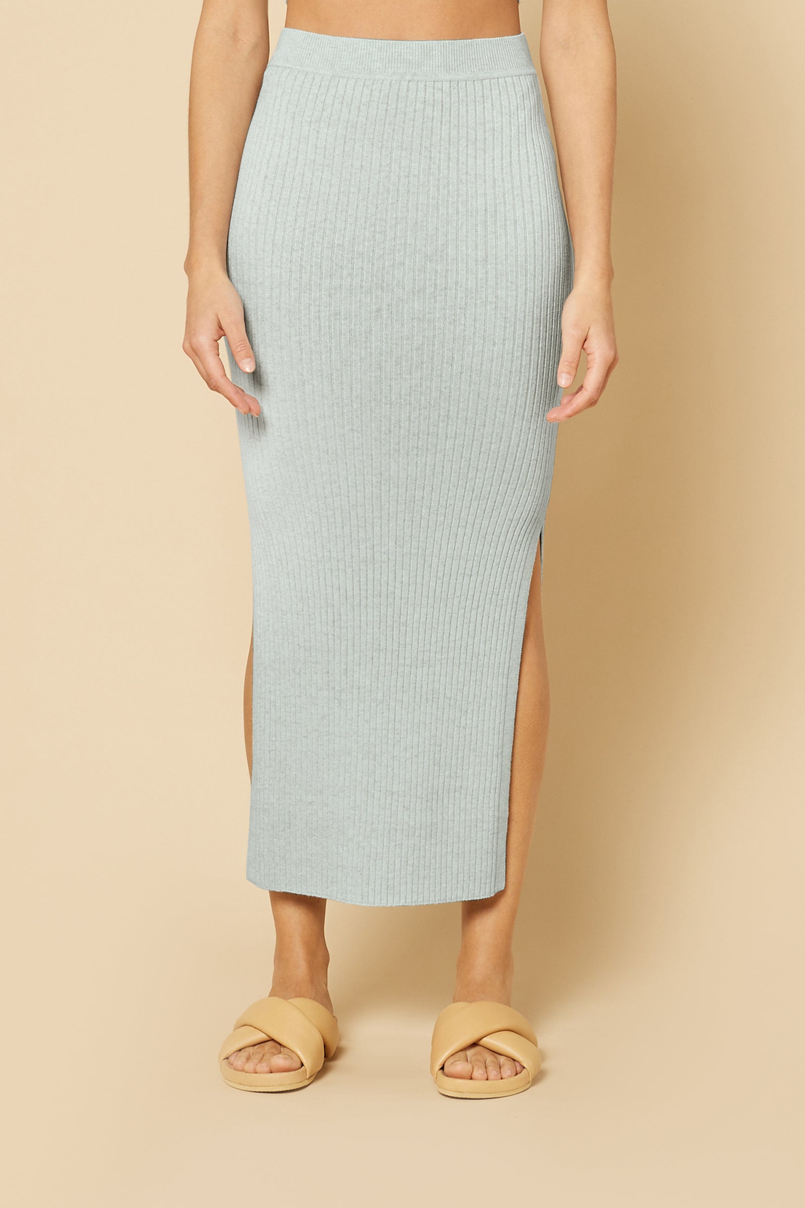 Nude Lucy Harlow Knit Midi Skirt In A Ice White Colour 