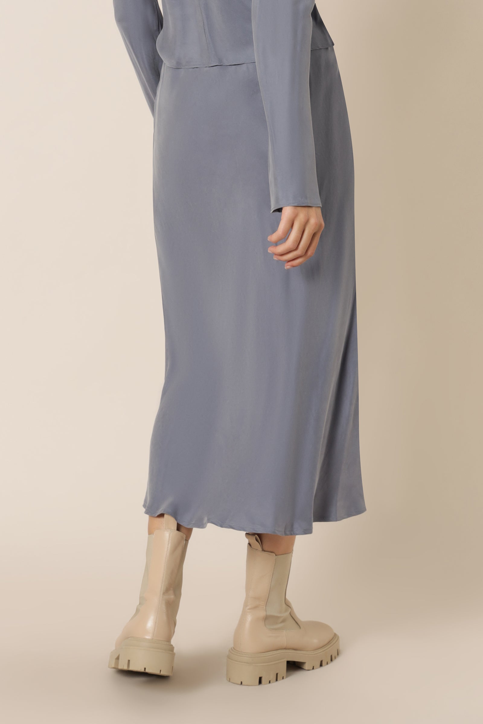 Nude Lucy Reese Cupro Midi Skirt Washed Navy Skirt 