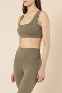 Nude Lucy nude active crop top olive top