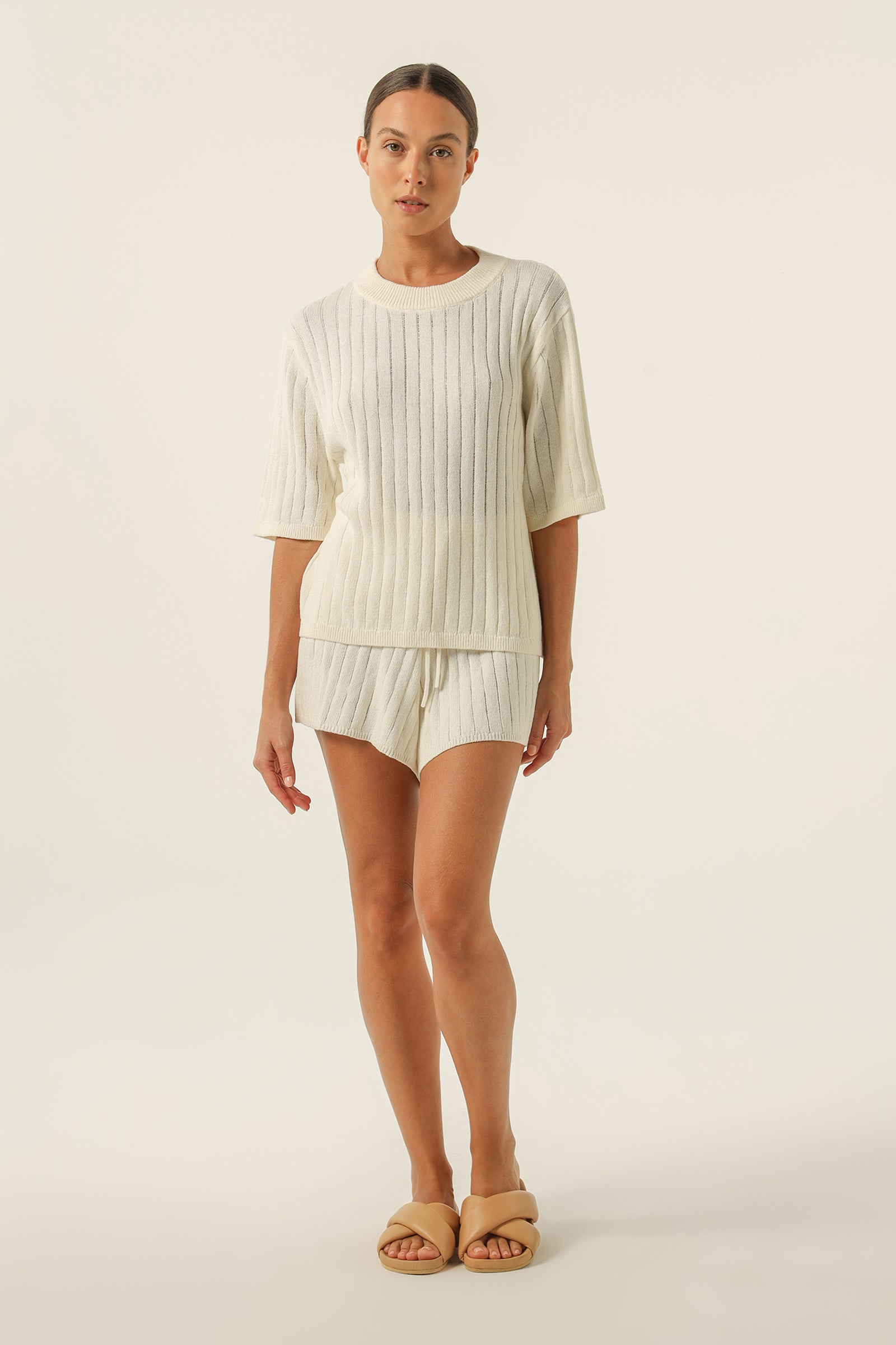 Nude Lucy Kimia Knit Short In A White Salt Colour 