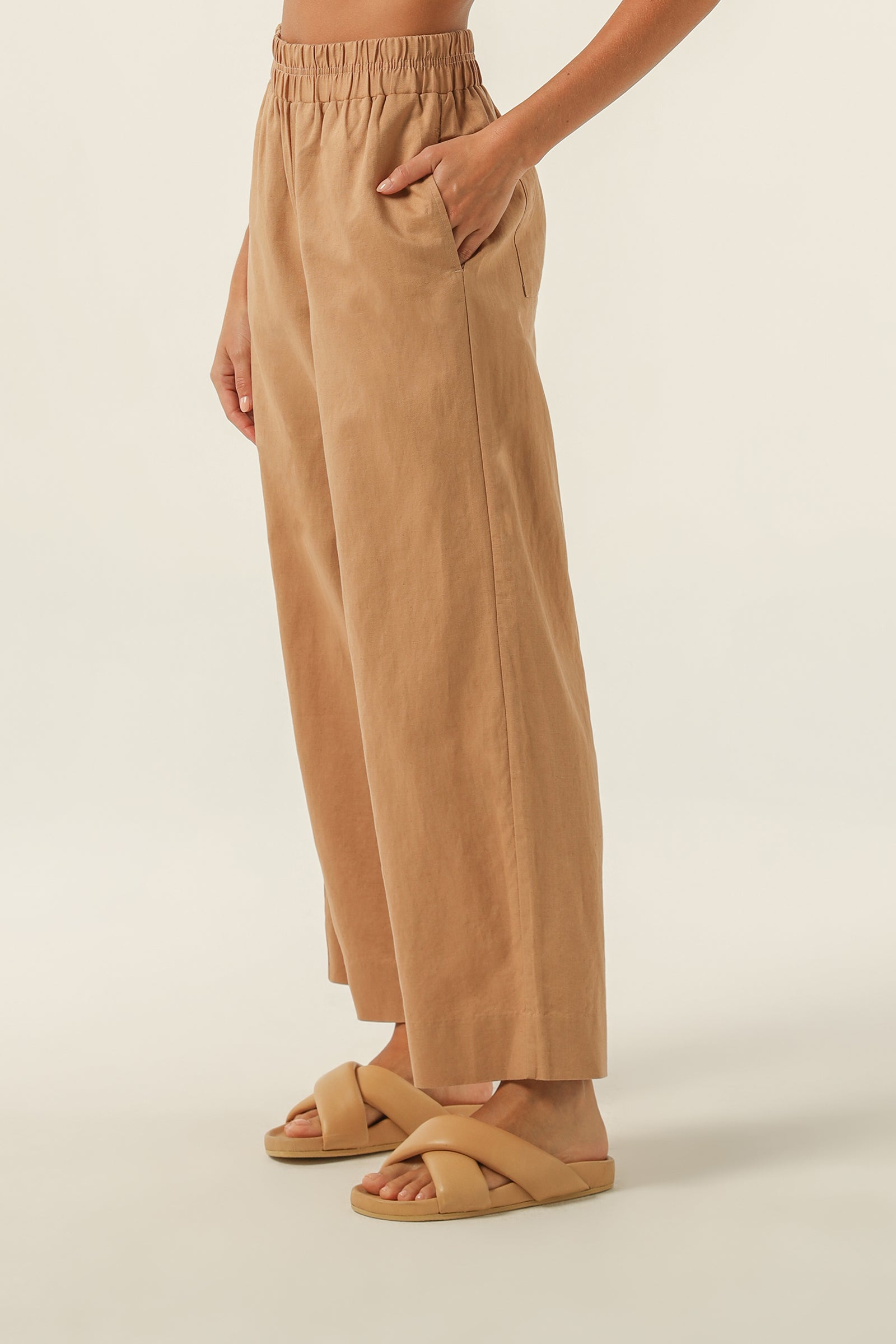 Nude Lucy Preston Linen Pant in a Brown Coffee Colour