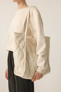Nude Lucy Nude Puffer Tote in Nutmeg