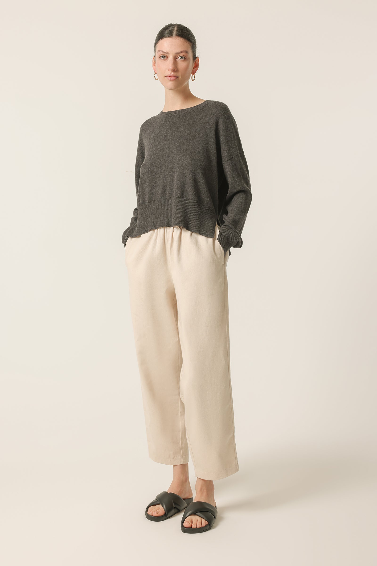 Nude Lucy Taryn Knit In Charin A Brown Coal Colour 