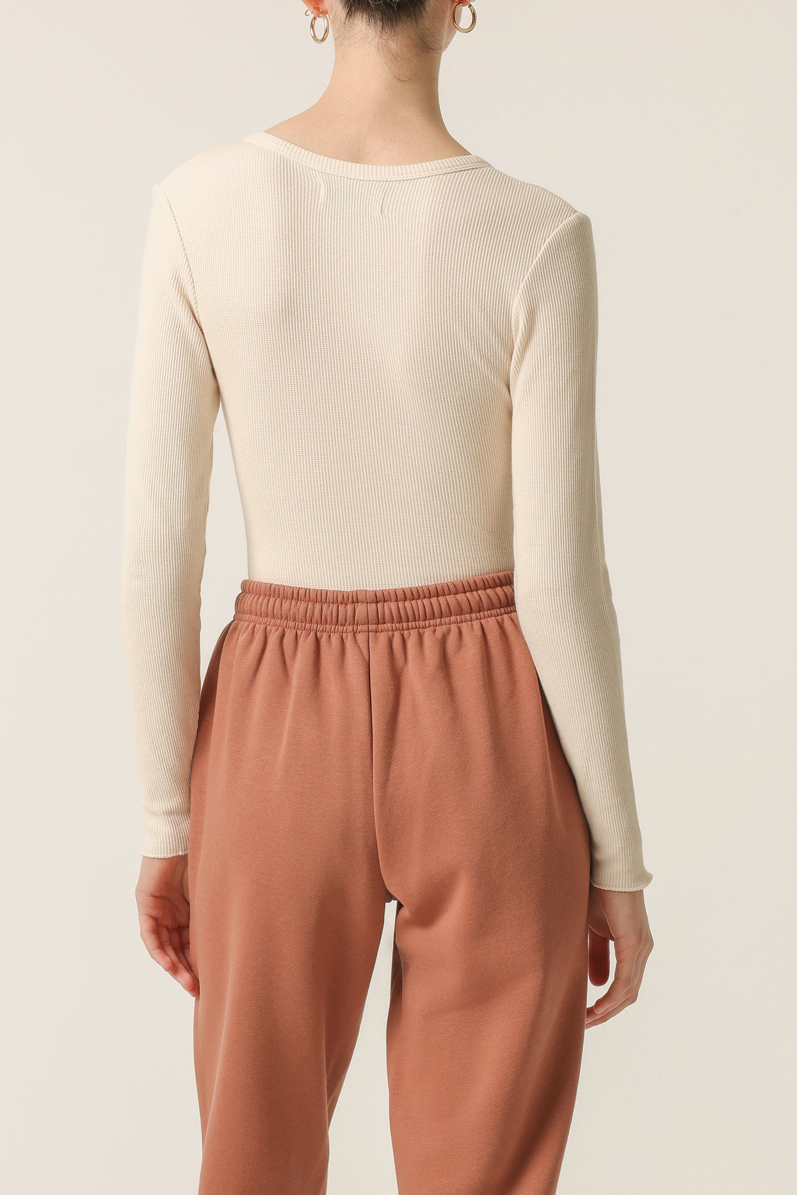 Nude Lucy Millie Long Sleeve Waffle Bodysuit In White Cloud 