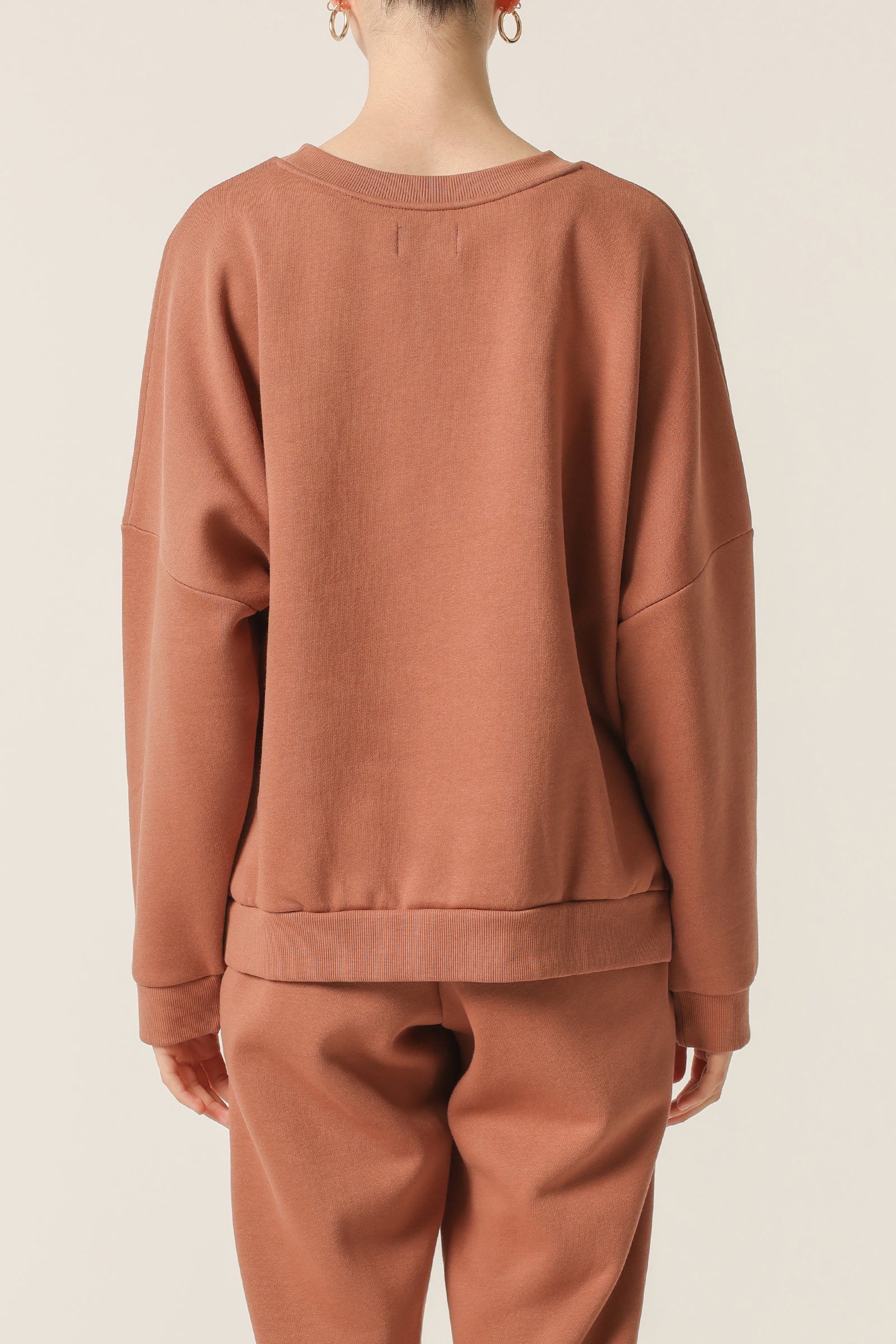 Nude Lucy Carter Classic Oversized Sweat In A Light Brown Brandy Colour 