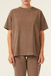 Nude Lucy Frankie Organic Washed Bf Tee in a Brown Carob Colour