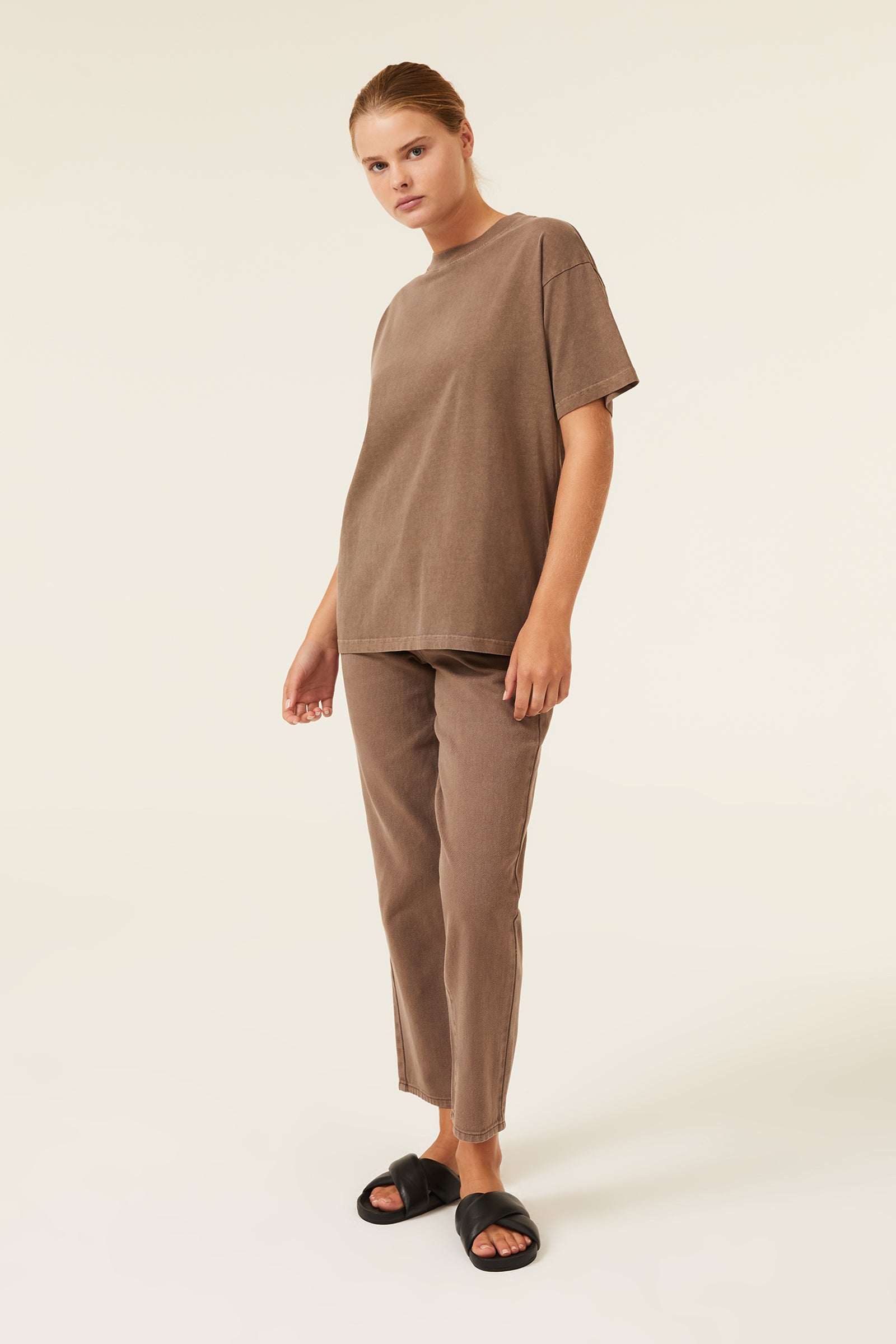 Nude Lucy Frankie Organic Washed Bf Tee in a Brown Carob Colour