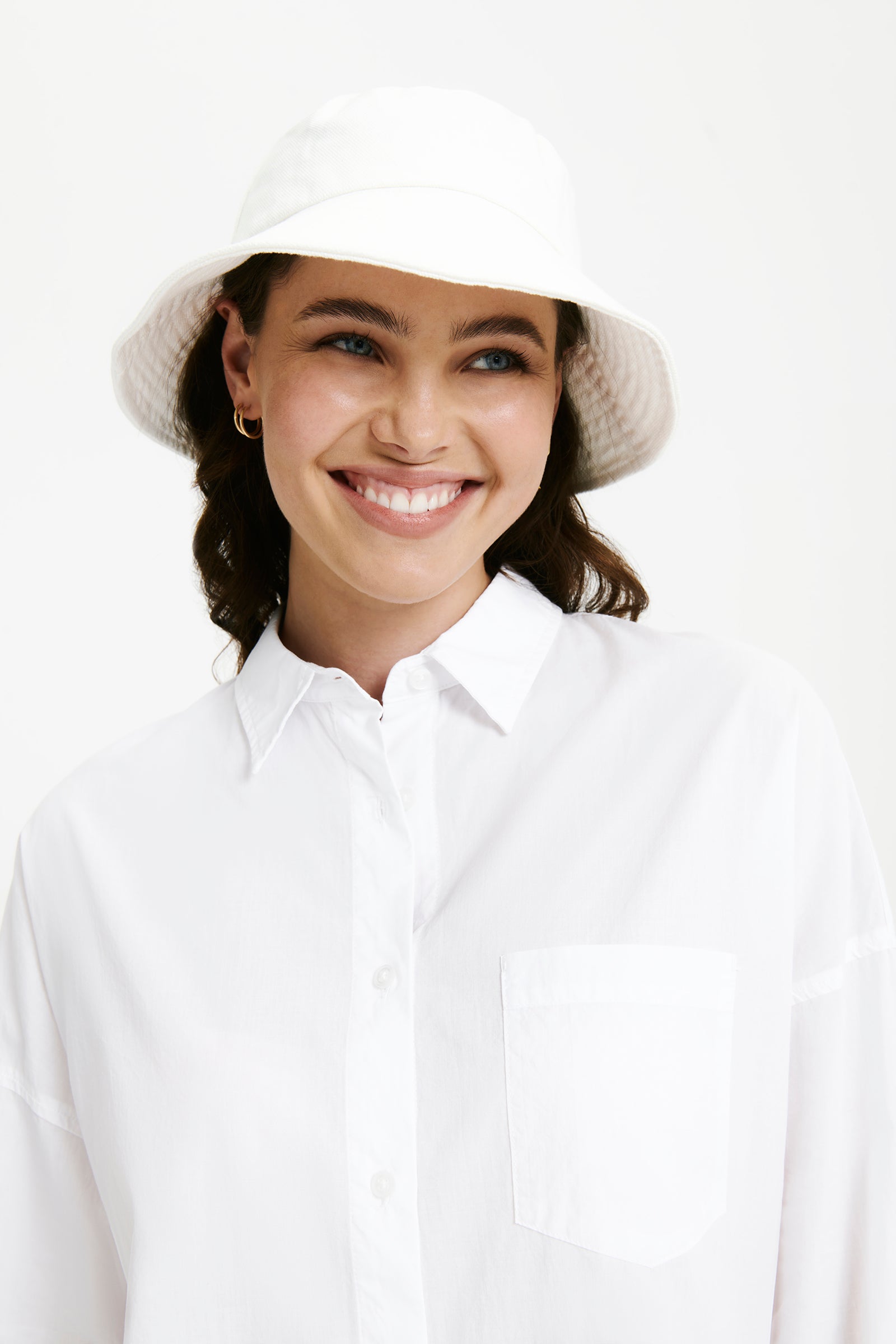 Nude Lucy Canvas Bucket Hat Off In White 