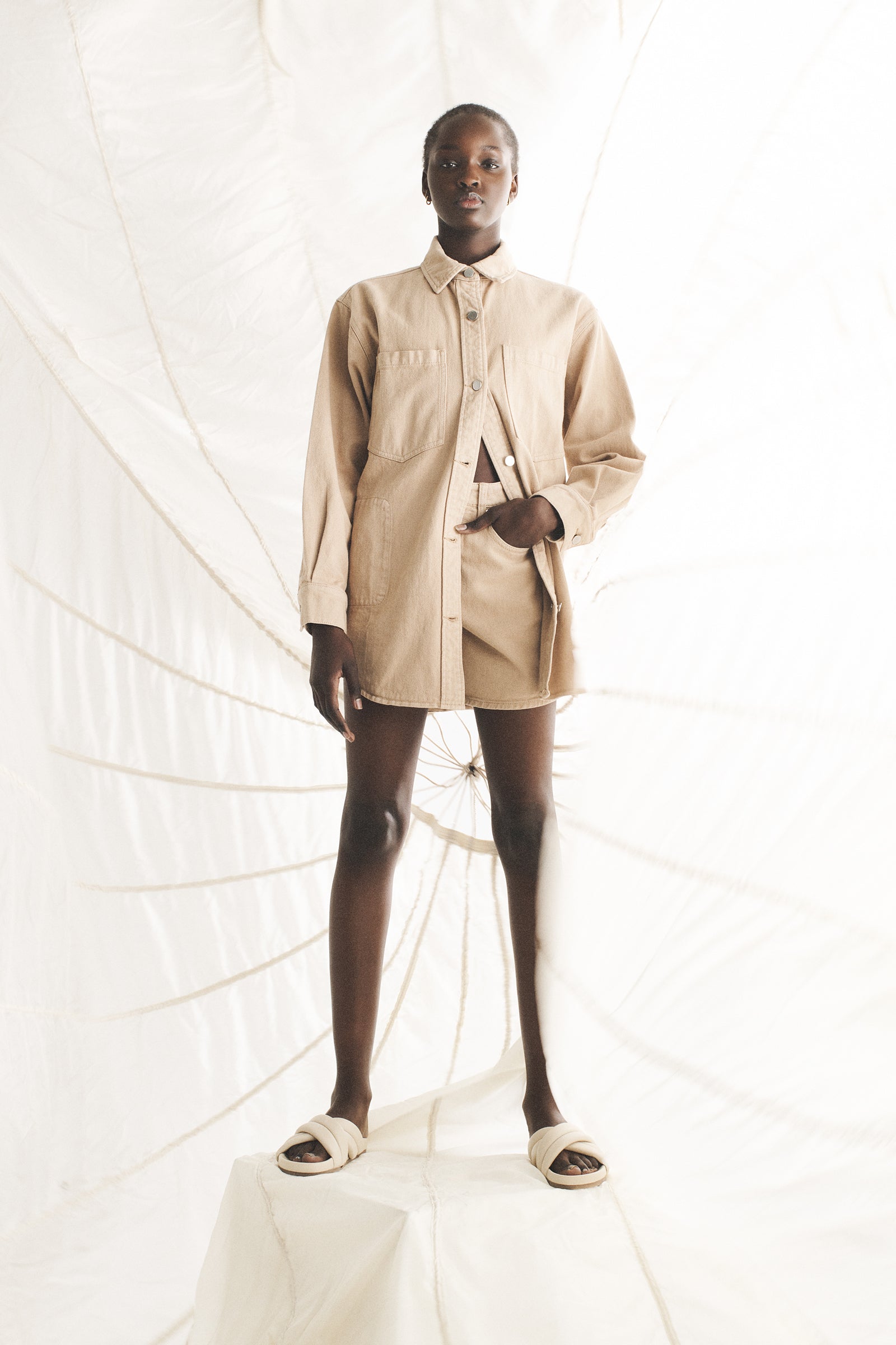 Nude Lucy Noa Denim Short In A Light Brown Biscuit Colour 