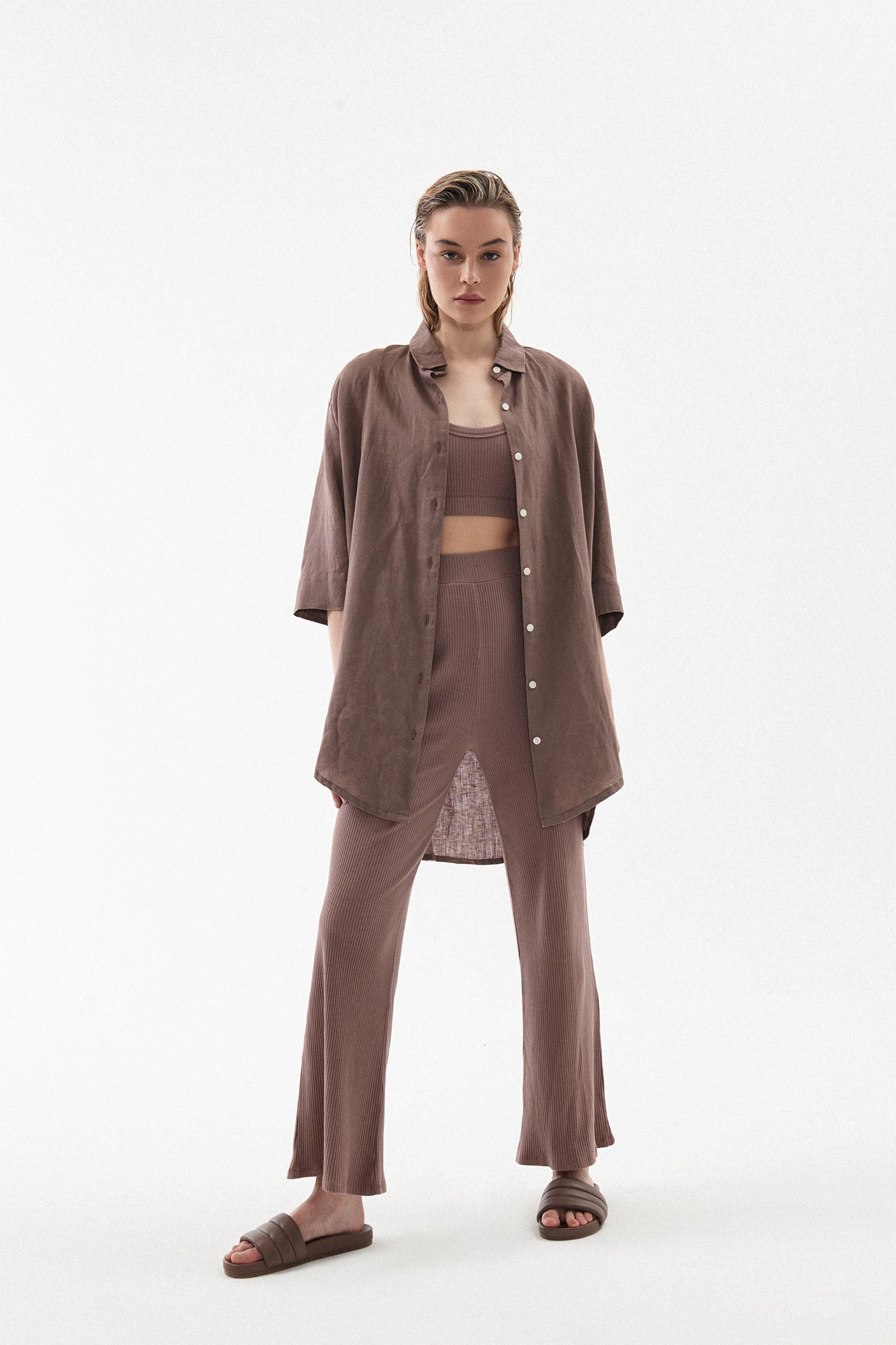 Nude Lucy Lounge Linen Longline Shirt In Soot 