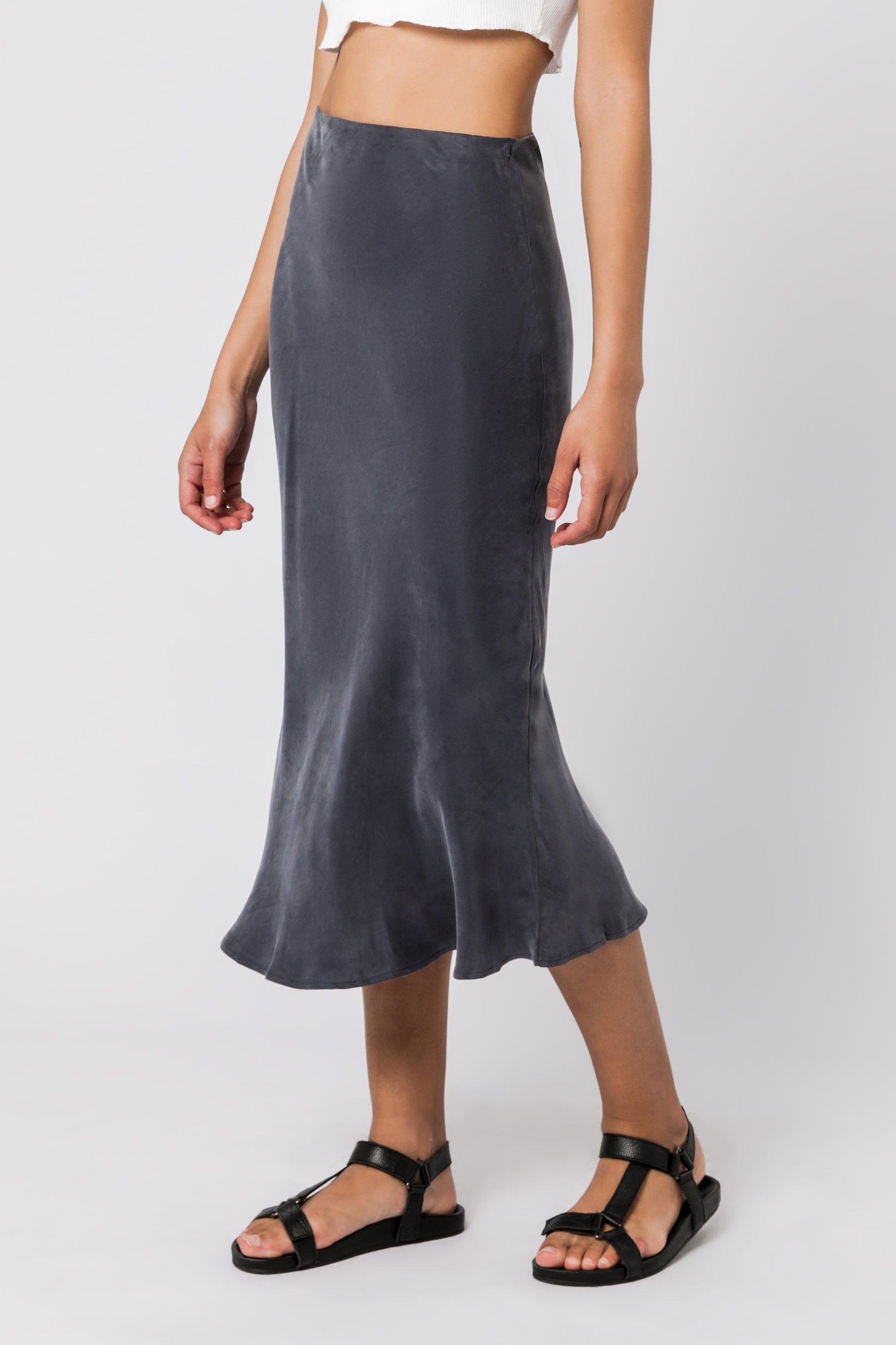 Nude Lucy nude classic skirt washed navy skirt