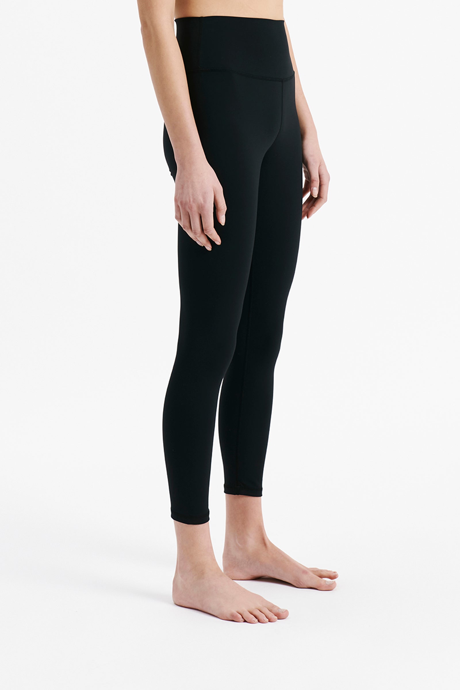 Nude Lucy Nude Active Tights In Black 