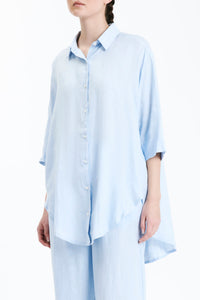 Nude Lucy Lounge Linen Longline Shirt in a Blue Sky Colour