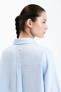 Nude Lucy Lounge Linen Longline Shirt in a Blue Sky Colour