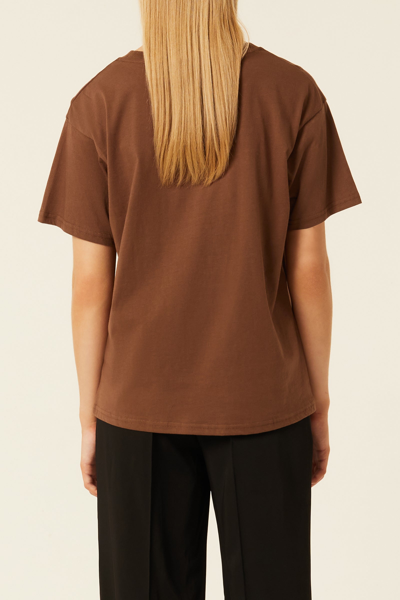 Nude Lucy Frankie Organic Boyfriend Tee In A Deep Brown Espresso Colour
