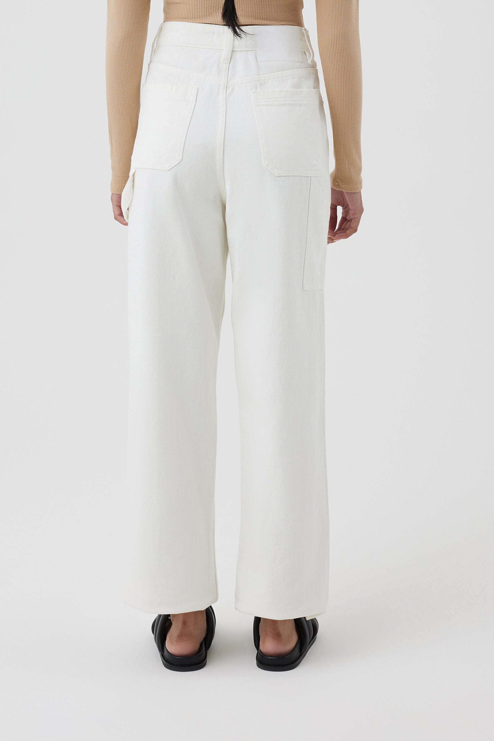 Nude Lucy Noa Carpenter Pant In A White Salt Colour 