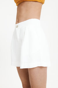 Nude Lucy Rynn Linen Short in White