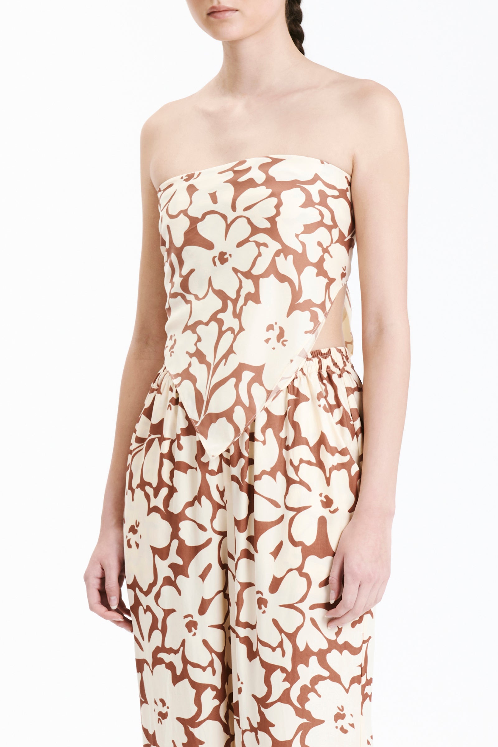 Nude Lucy Terra Scarf In A Floral Print 