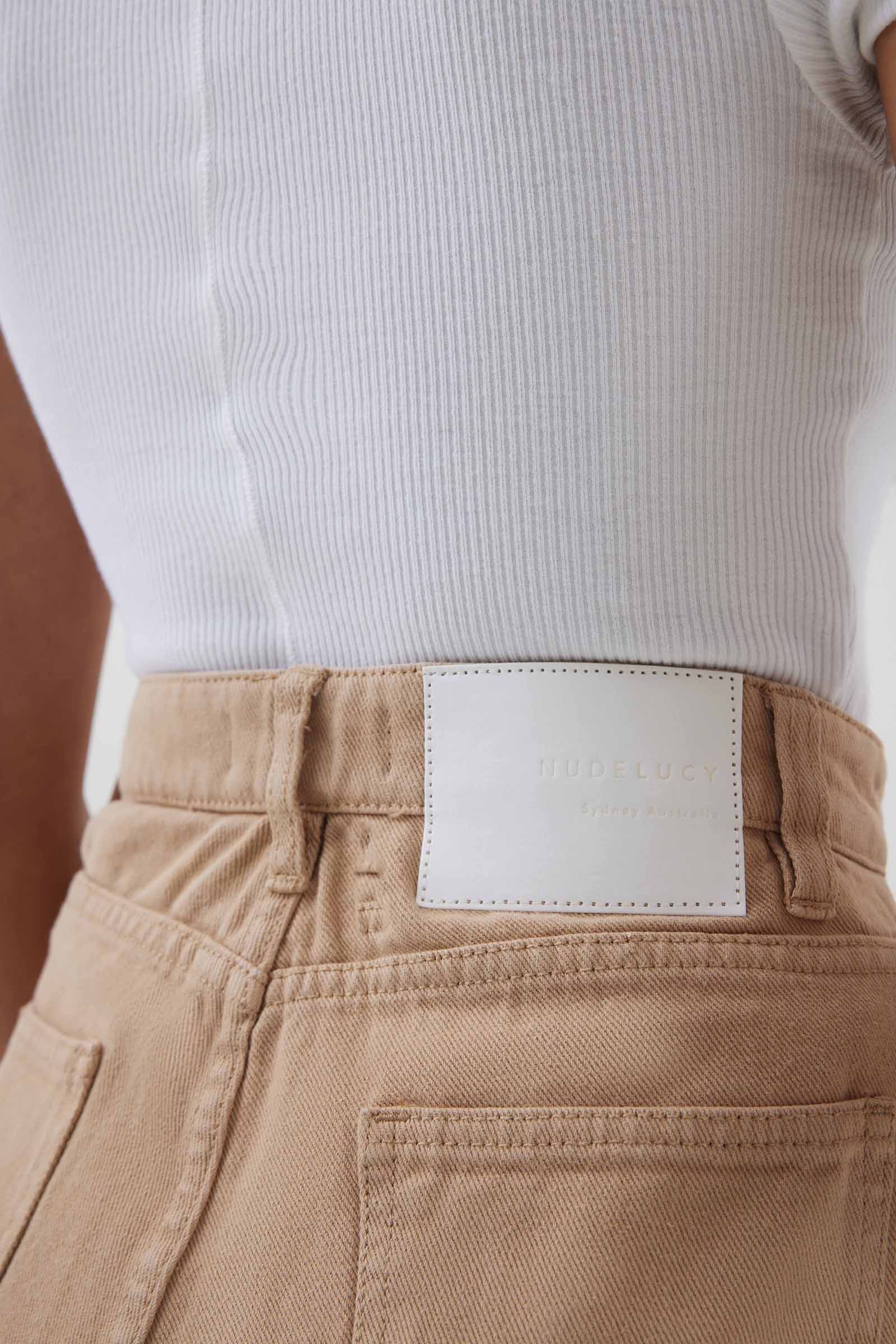 Nude Lucy Noa Denim Short In A Light Brown Biscuit Colour 