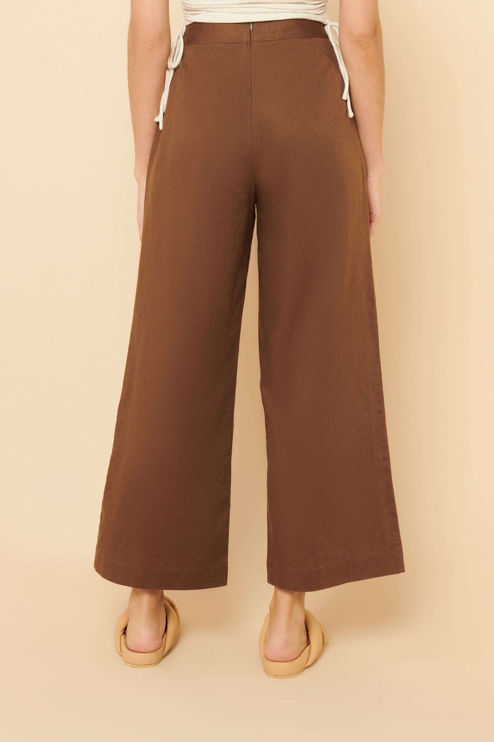 Nude Lucy Selma Wide Leg Pant In A Brown Chocolate Colour 