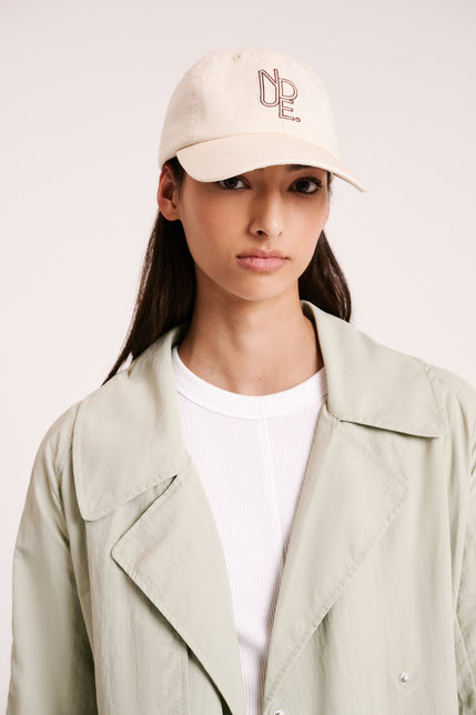 NUDE. CAP-