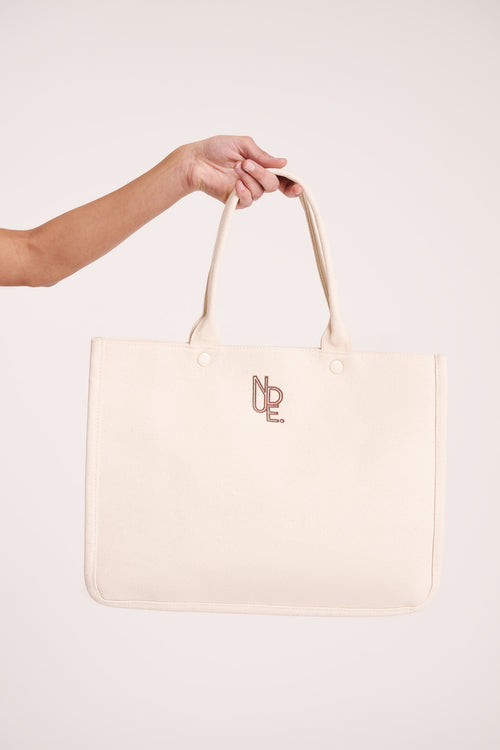 NUDE. ORGANIC SHOPPER