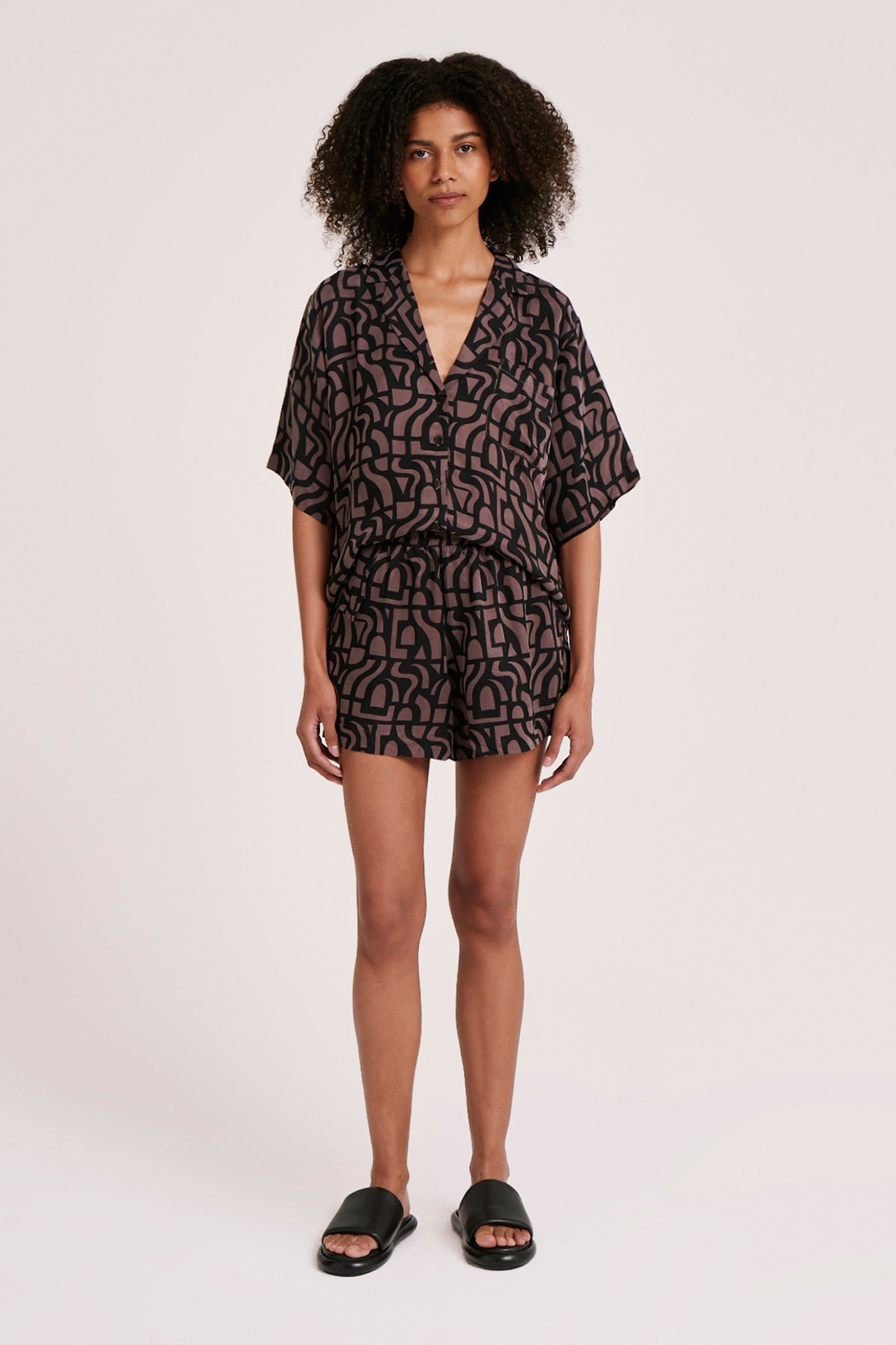 Yves Cupro Short Goya 