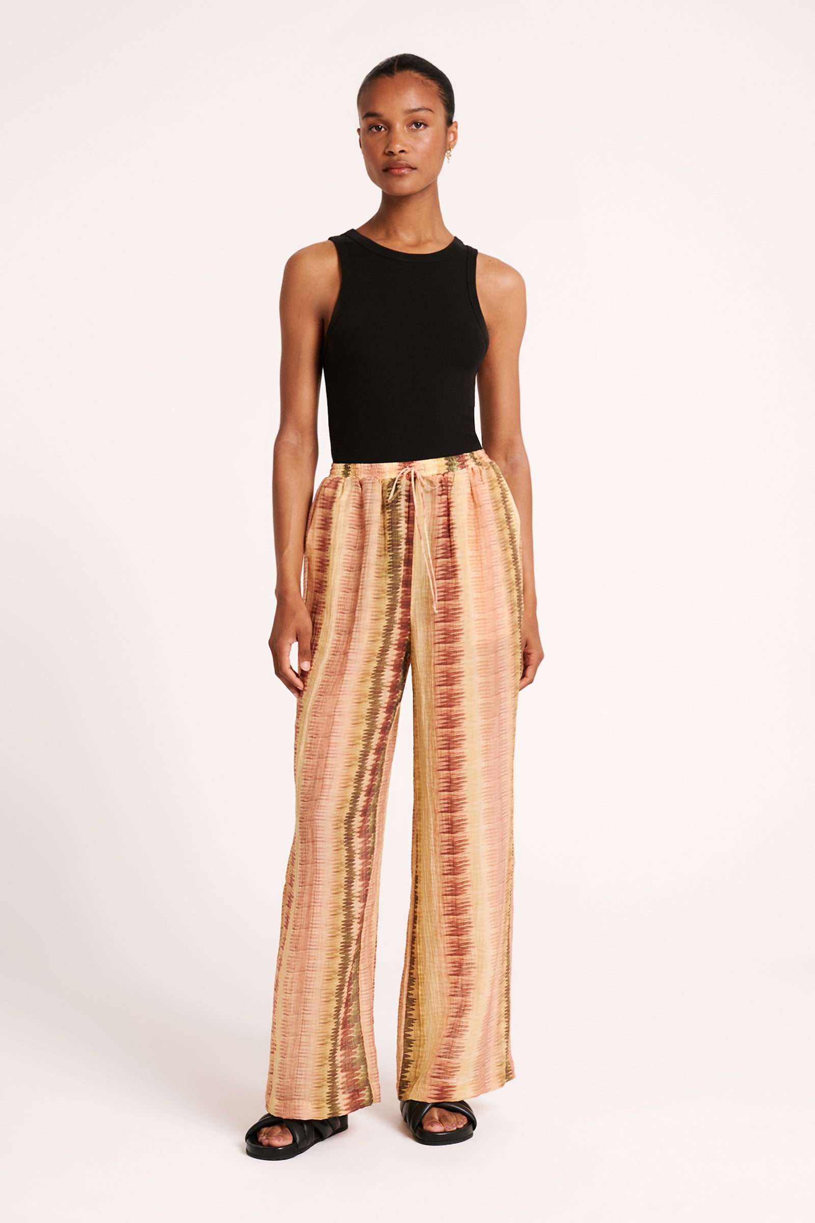 Akira Pant Calypso 