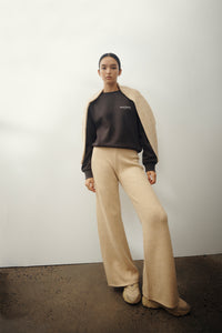 Nude Lucy Nude Classics Sweat in a Dark Grey In a Brown Coal Colour