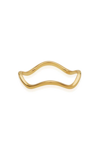 Nude Lucy Vera Wave Ring in Gold