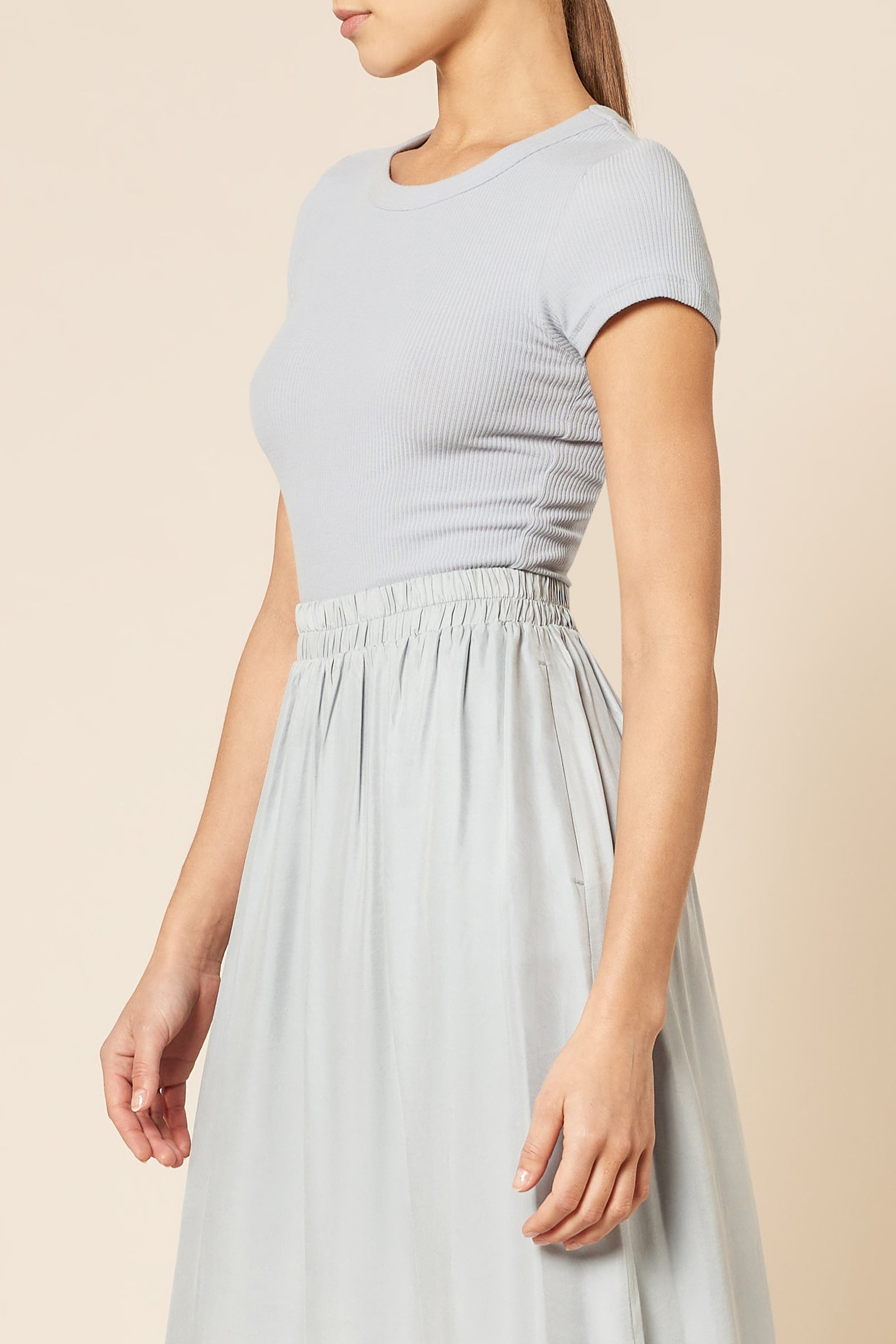 Nude Lucy Monroe Organic Rib Tee In A Blue & Green Toned Bermuda Colour 