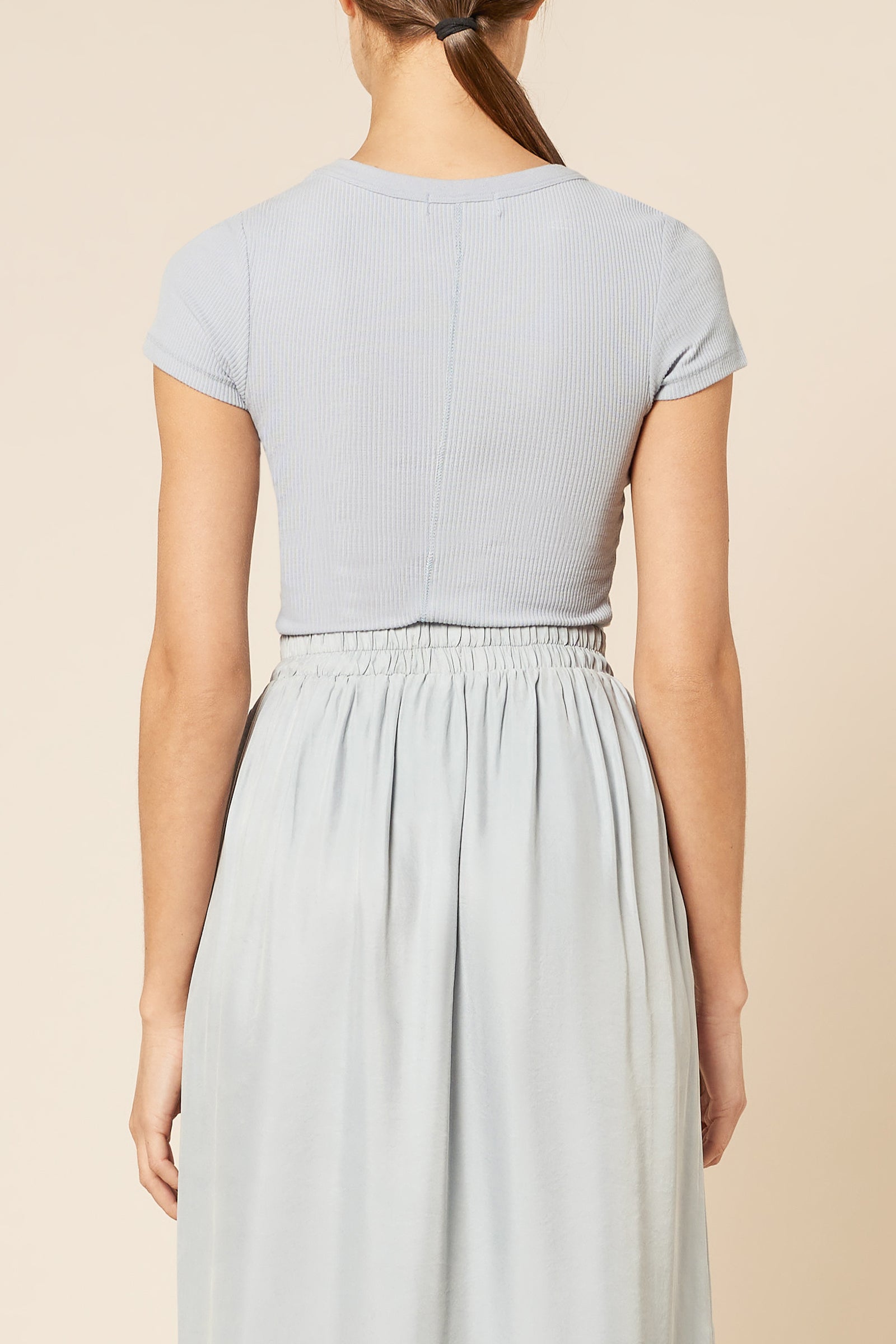 Nude Lucy Monroe Organic Rib Tee In A Blue & Green Toned Bermuda Colour 