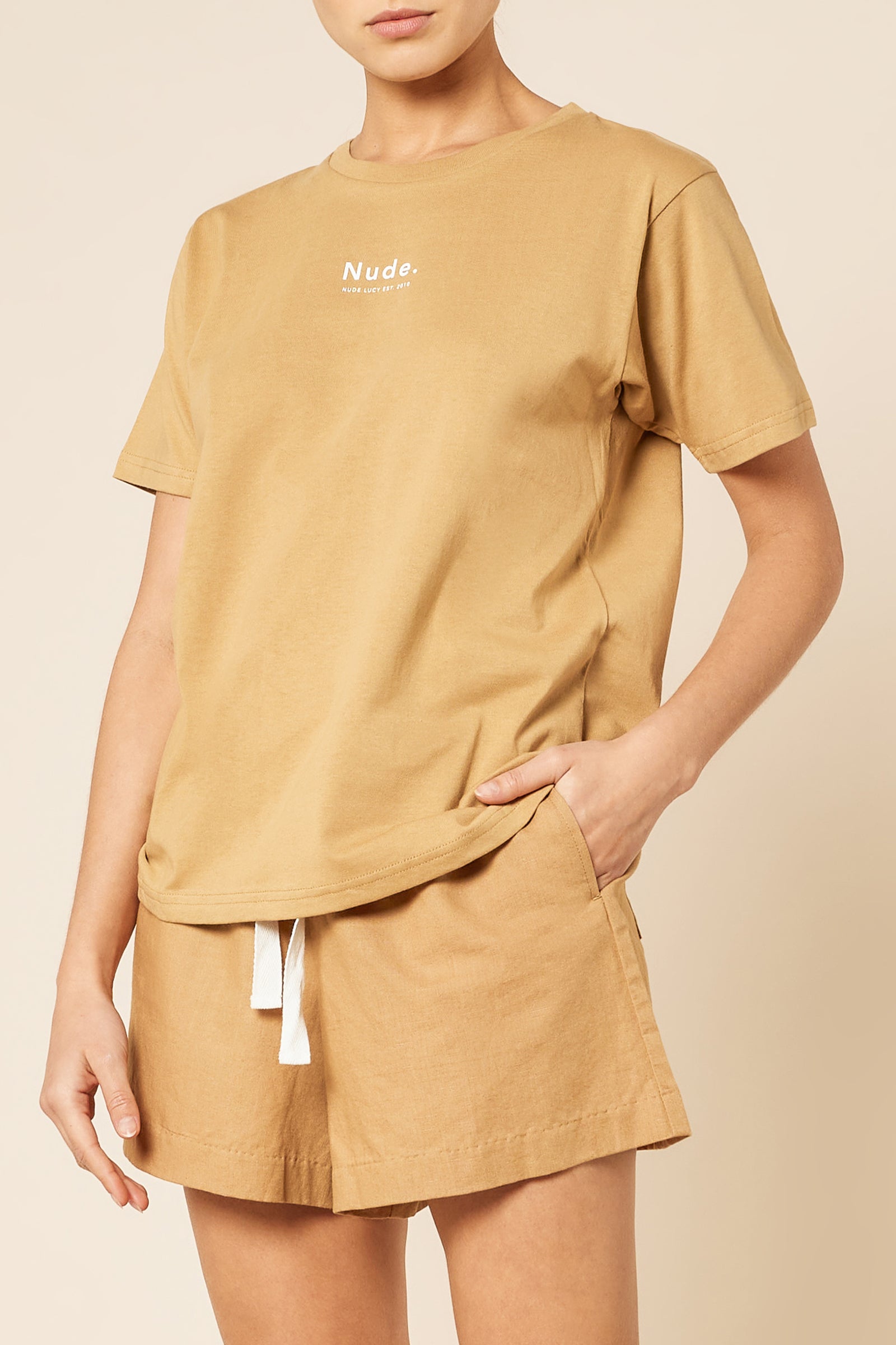 Nude Lucy Nude Organic Heritage Tee In A Brown Oak Colour 
