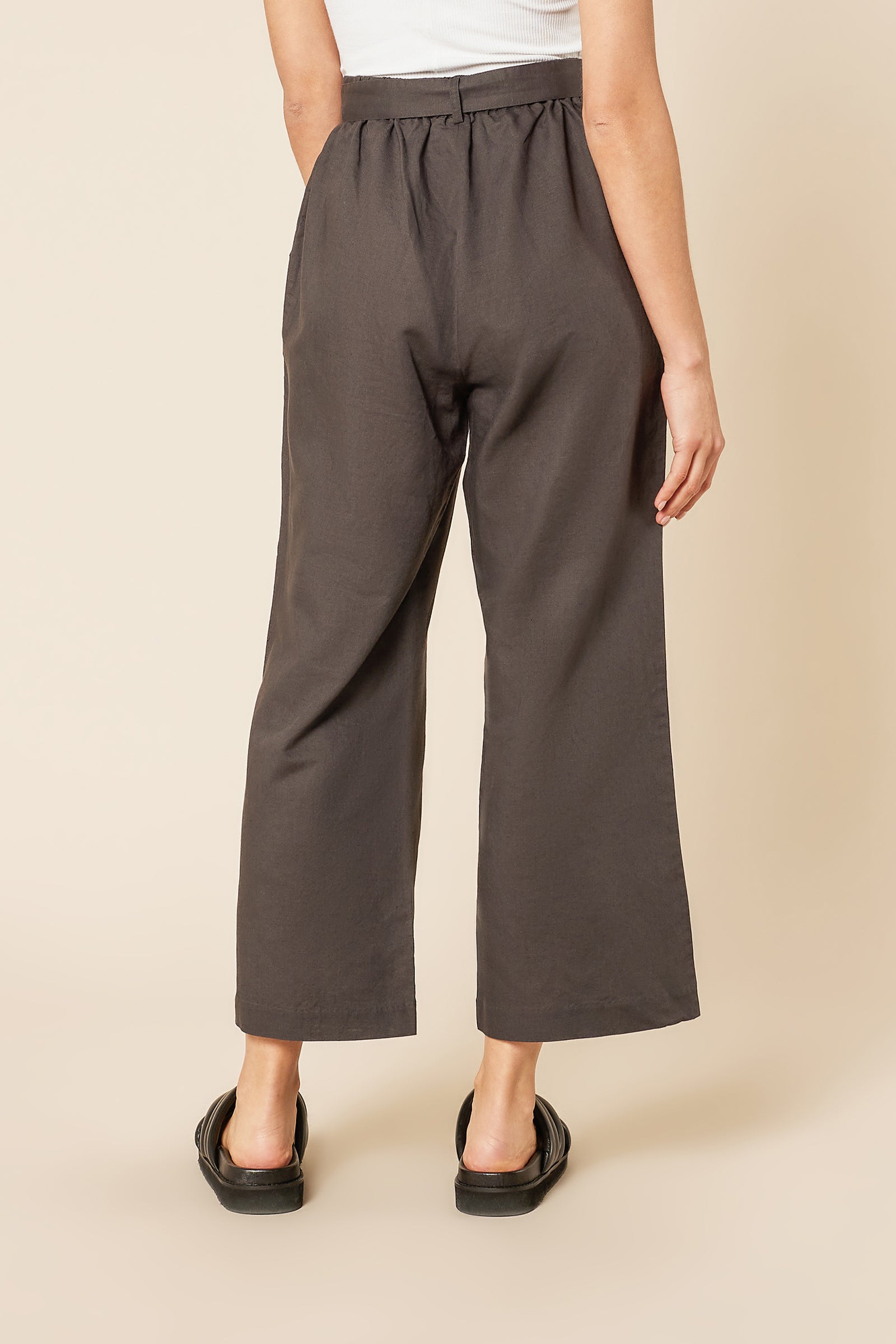 Nude Lucy Brynn Wide Leg Pant in a Dark Grey In a Brown Coal Colour